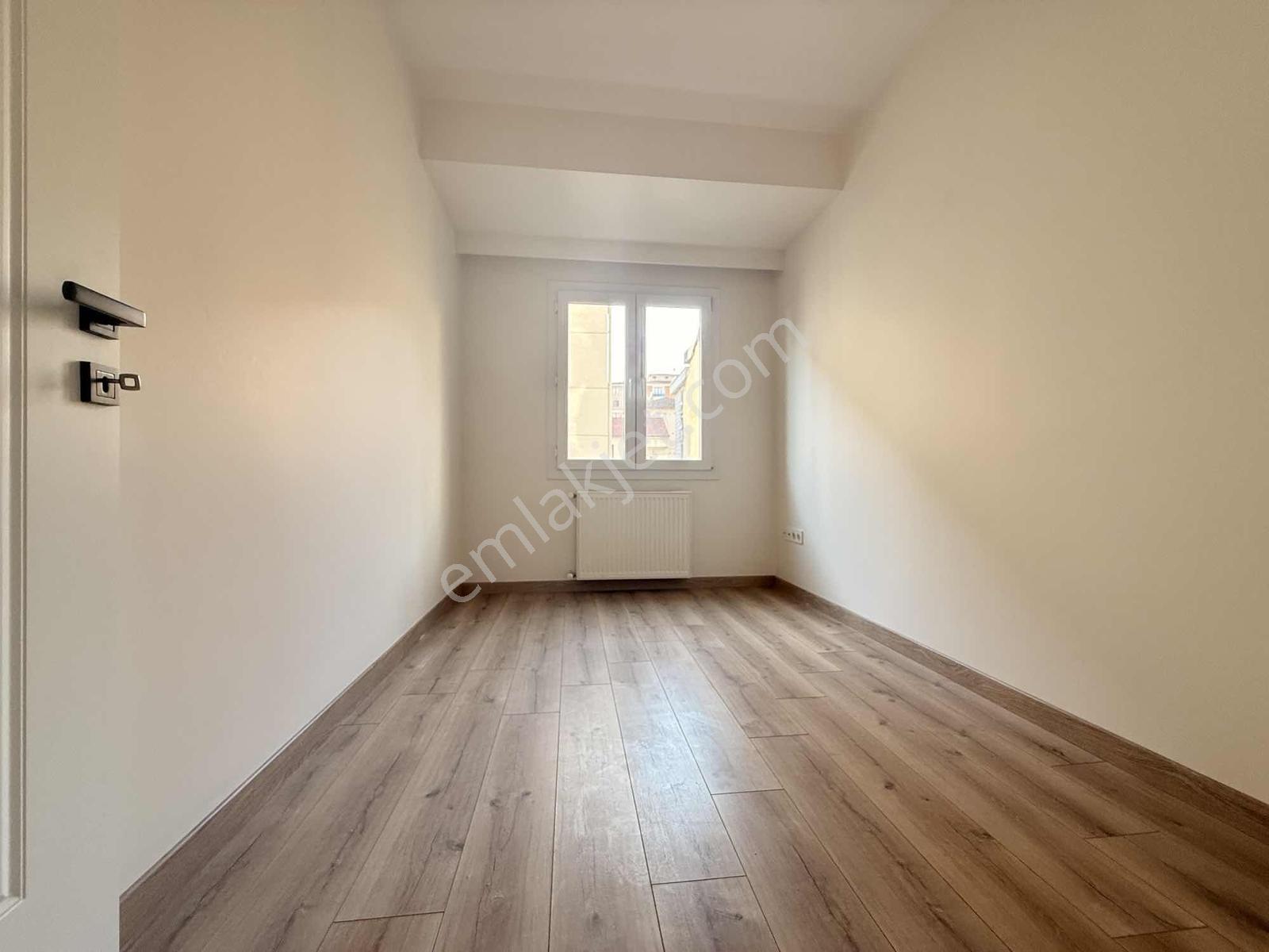 Focus Emlak'tan Pendik Çamçeşme Site İçersinde Satılık 2+1 Daire — fotoğraf 22