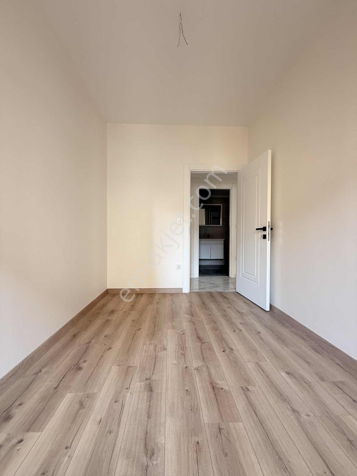 Focus Emlak'tan Pendik Çamçeşme Site İçersinde Satılık 2+1 Daire — fotoğraf 24