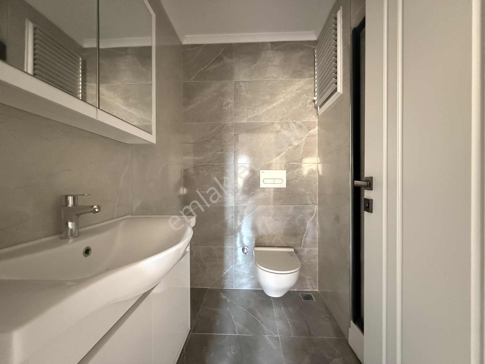 Focus Emlak'tan Pendik Çamçeşme Site İçersinde Satılık 2+1 Daire — fotoğraf 30