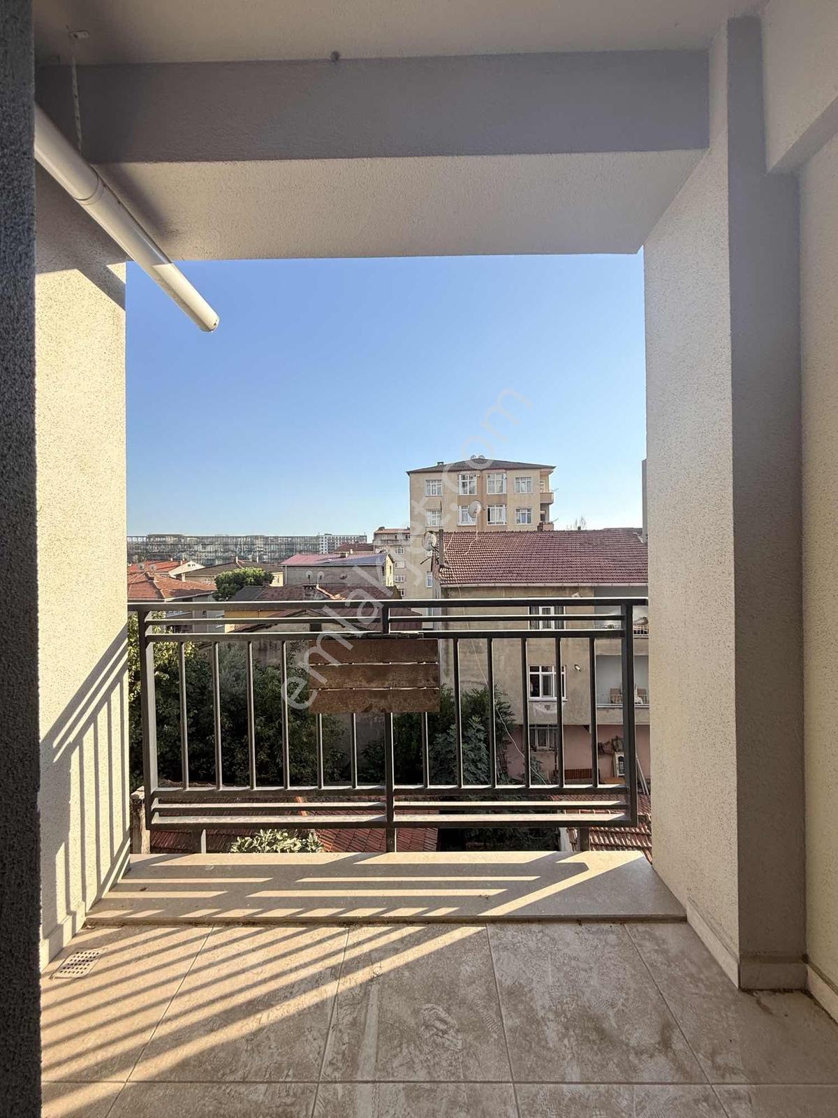 Focus Emlak'tan Pendik Çamçeşme Site İçersinde Satılık 2+1 Daire — fotoğraf 34