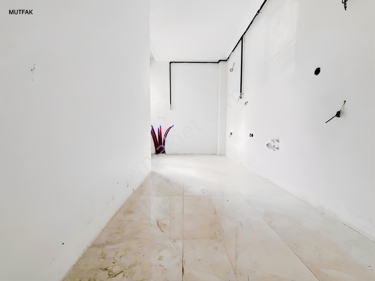 Çamlık Ulubatlı Yakın Panjurlu,köşe Bina,2+1,75m2,fırsat Daire — fotoğraf 11