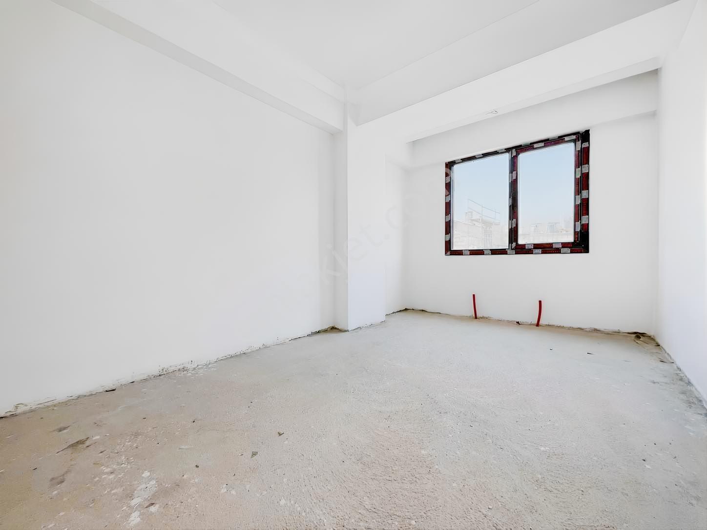 Çamlık Ulubatlı Yakın Panjurlu,köşe Bina,2+1,75m2,fırsat Daire — fotoğraf 12