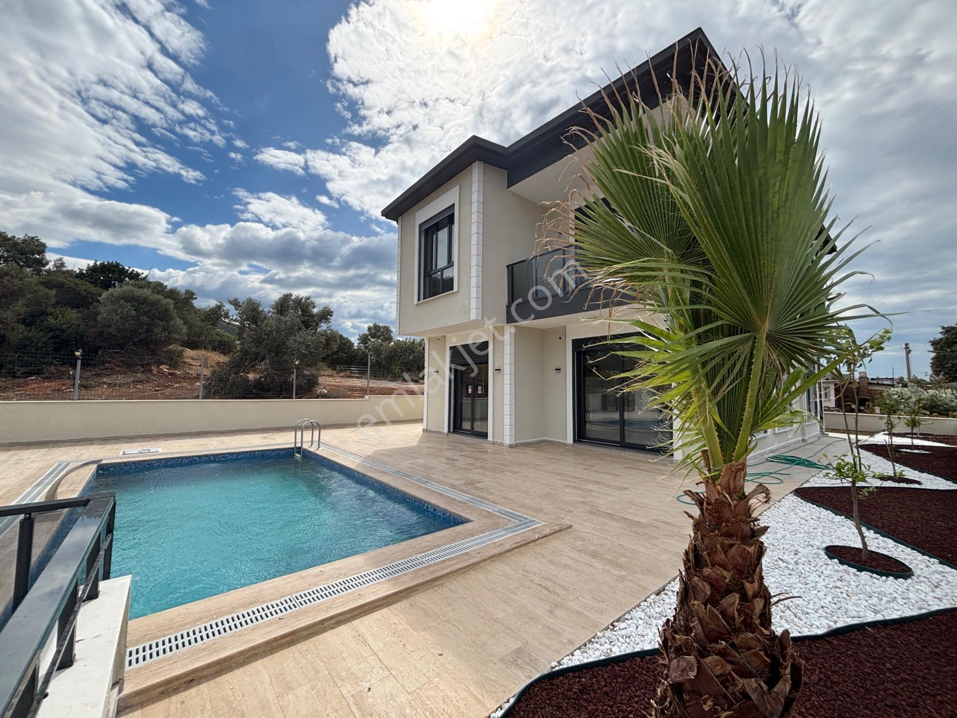 Didim Yeşiltepe’de Doğa İçinde 400 M² Arsada Havuzlu Tam Müstakil Villa — fotoğraf 3