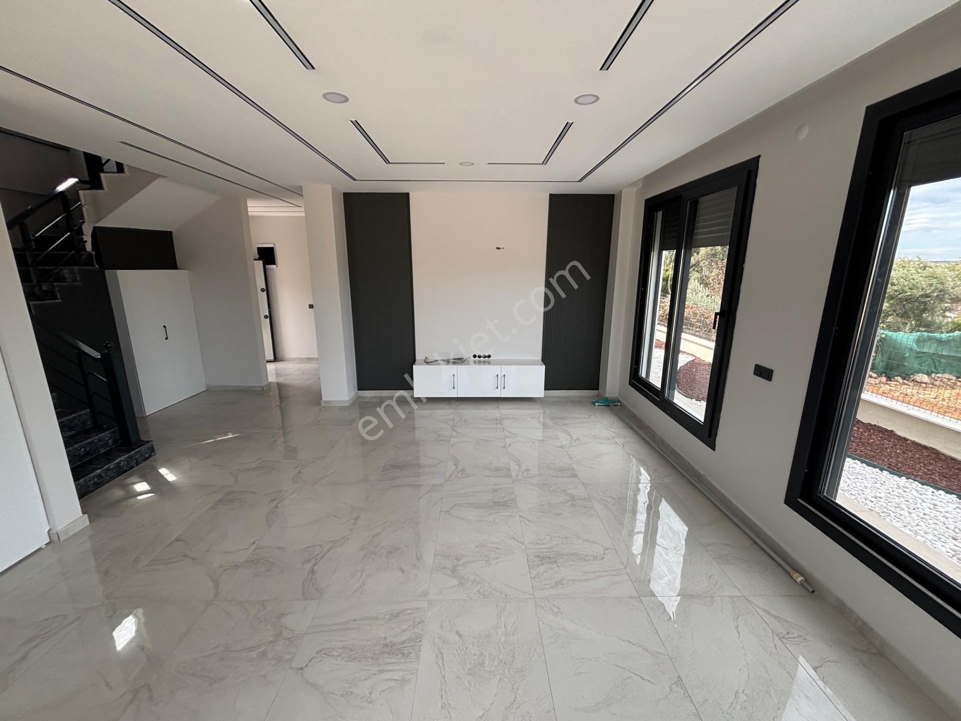 Didim Yeşiltepe’de Doğa İçinde 400 M² Arsada Havuzlu Tam Müstakil Villa — fotoğraf 13