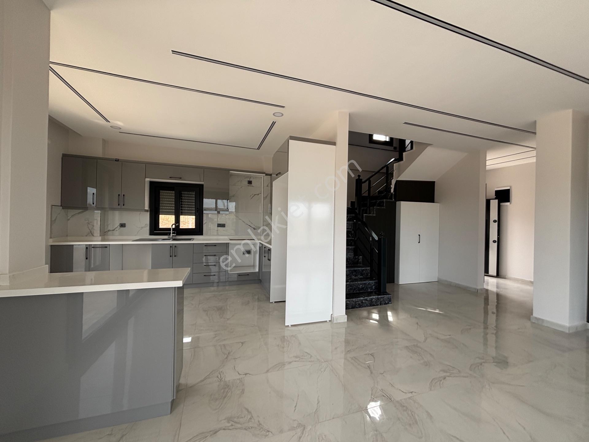 Didim Yeşiltepe’de Doğa İçinde 400 M² Arsada Havuzlu Tam Müstakil Villa — fotoğraf 14