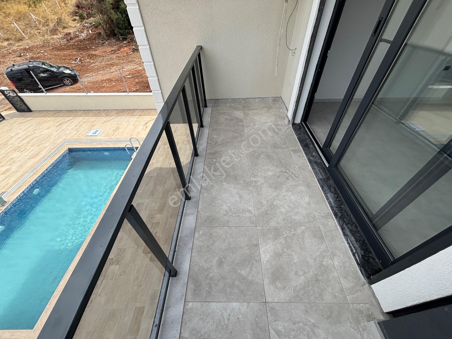 Didim Yeşiltepe’de Doğa İçinde 400 M² Arsada Havuzlu Tam Müstakil Villa — fotoğraf 33