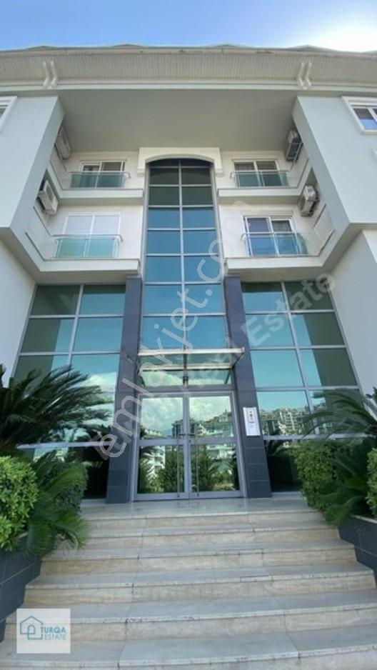 Alanya Olıve Cıty De Eşyalı Satılık 1+1 Daire