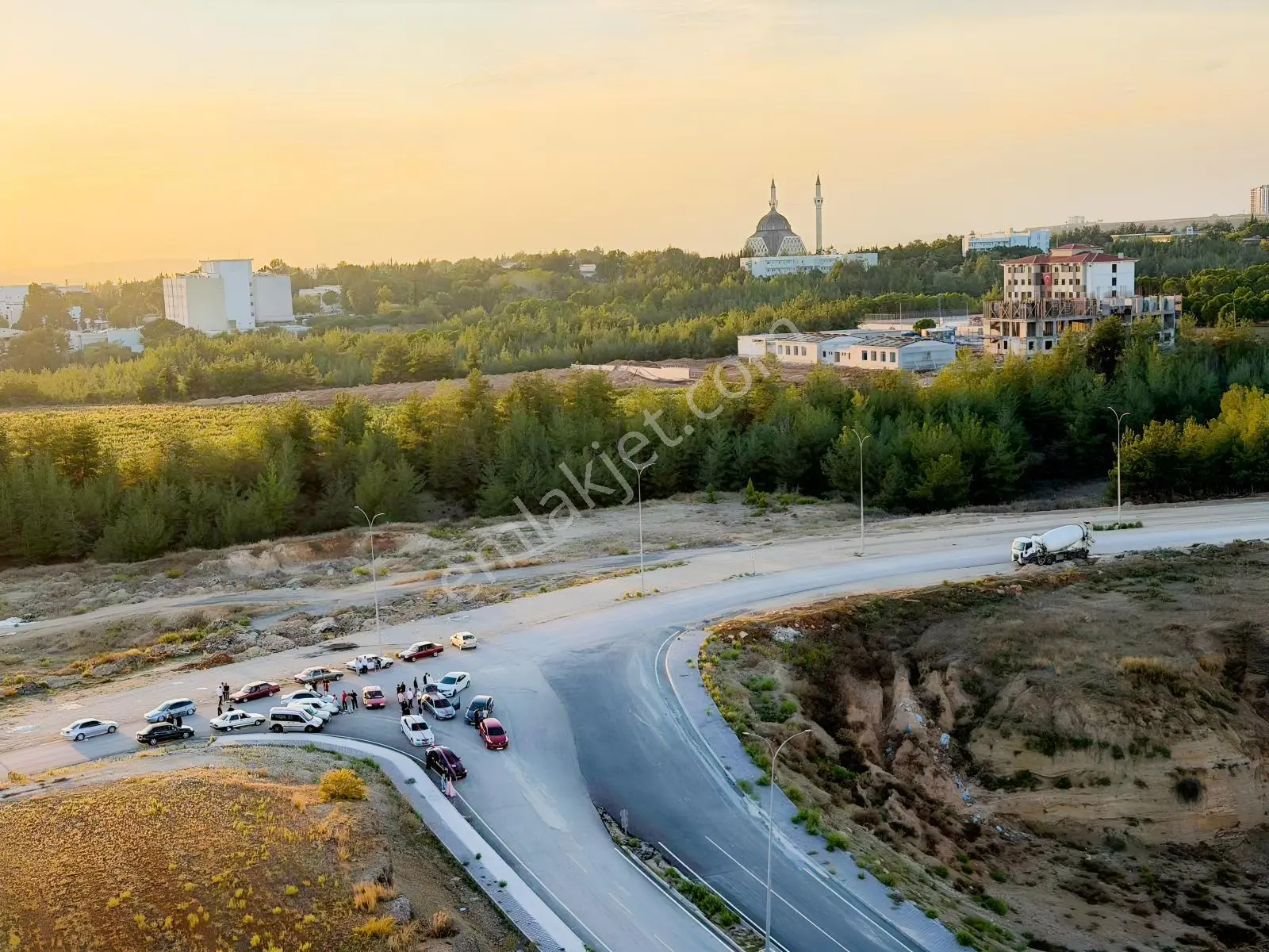 Çarkıpare'de Emınevım'e Uygun 3 + 1 Kombili Satlık Daire — fotoğraf 43