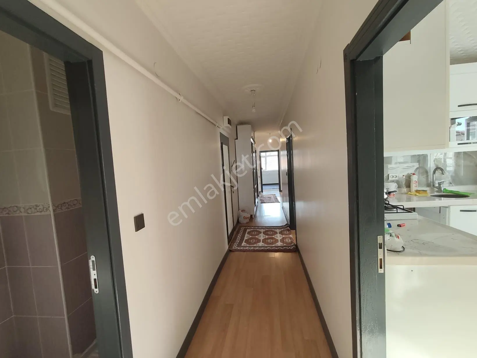 Yılmaz Gayrımenkulden 130 Metre Kare 3+1 Yapılı Masrafsız Koşe Başı — fotoğraf 3