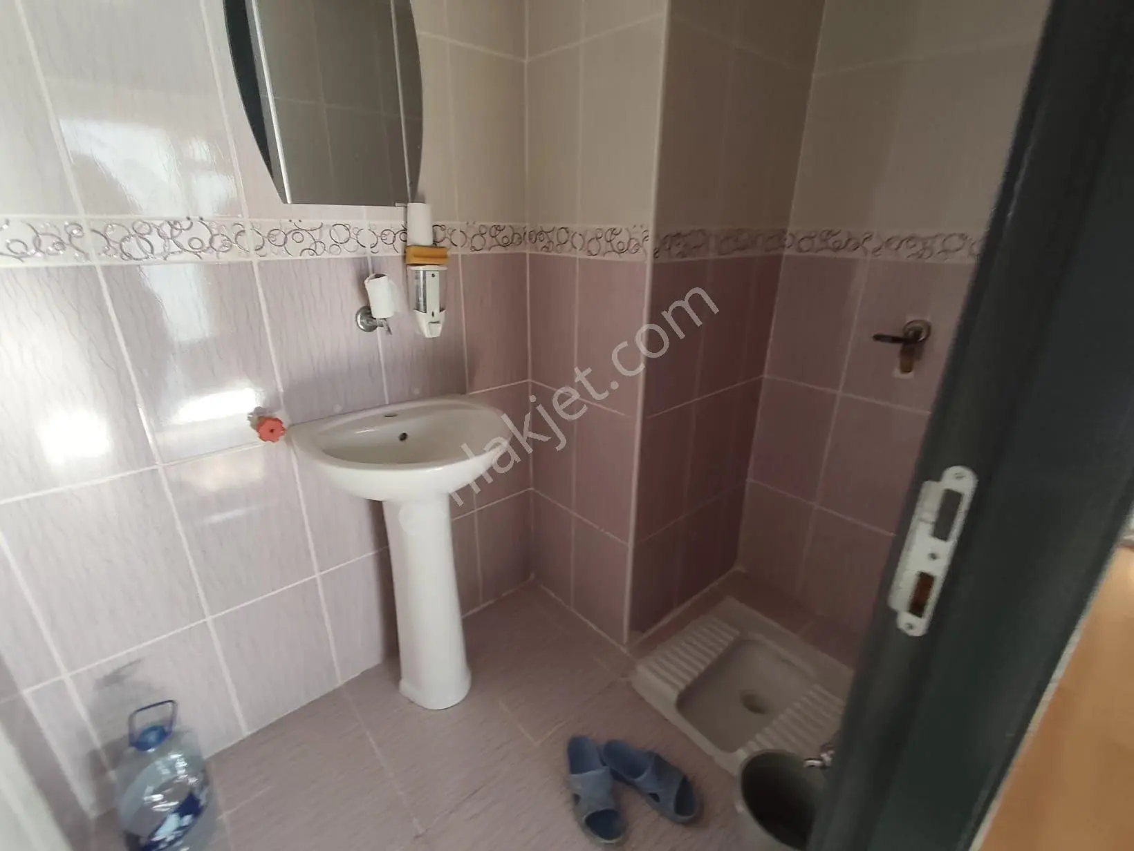 Yılmaz Gayrımenkulden 130 Metre Kare 3+1 Yapılı Masrafsız Koşe Başı — fotoğraf 5