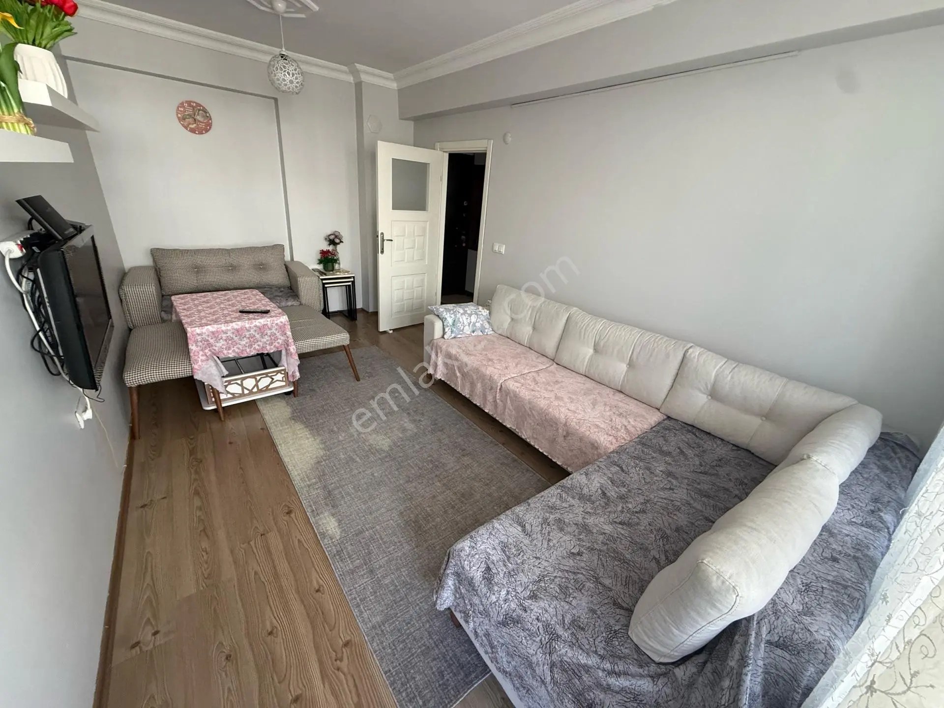 Merkezi Konumda Ordu Caddesinde 2012 Yapım 2+1 Satılık Daire — fotoğraf 5