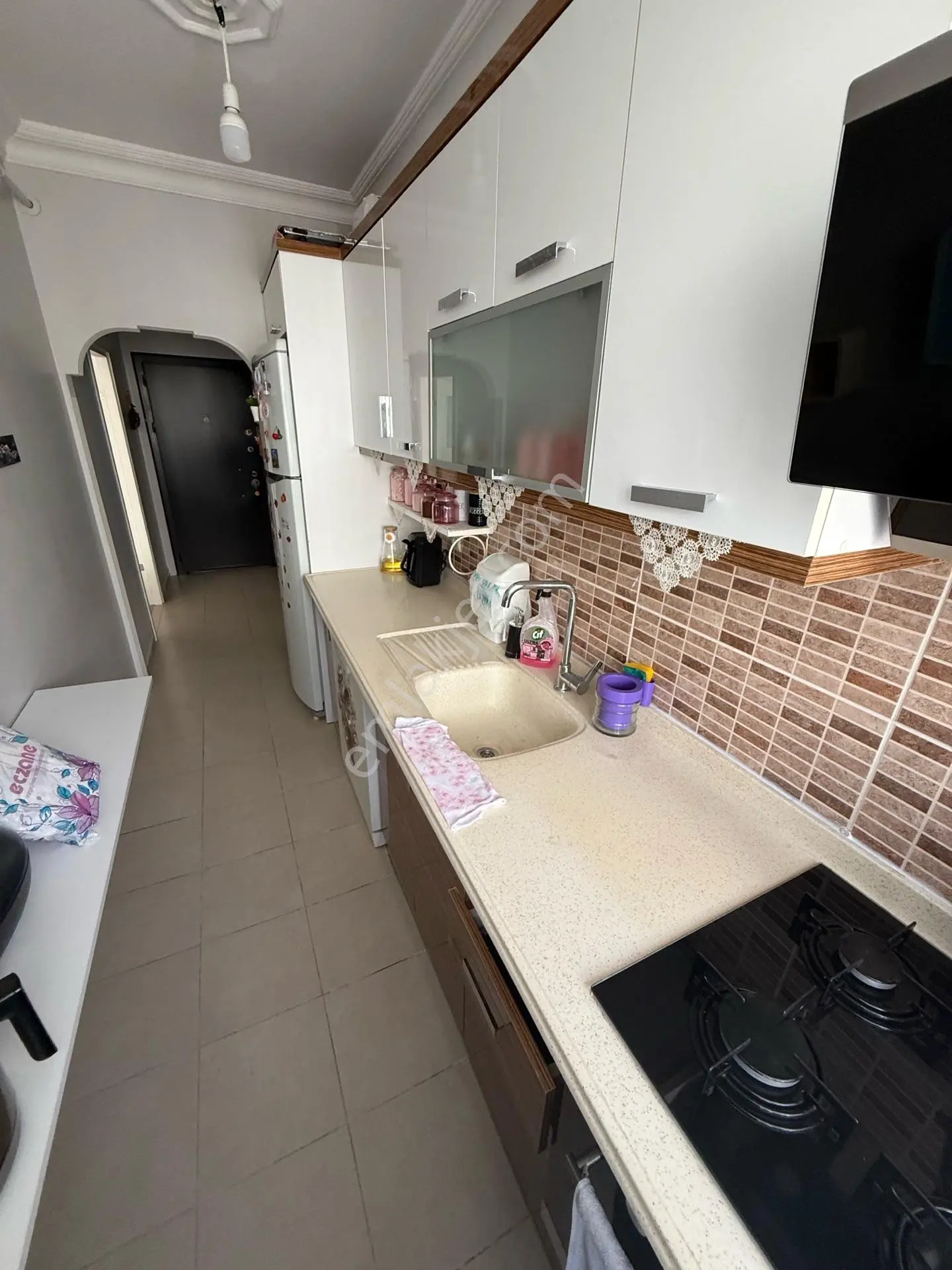 Merkezi Konumda Ordu Caddesinde 2012 Yapım 2+1 Satılık Daire — fotoğraf 12
