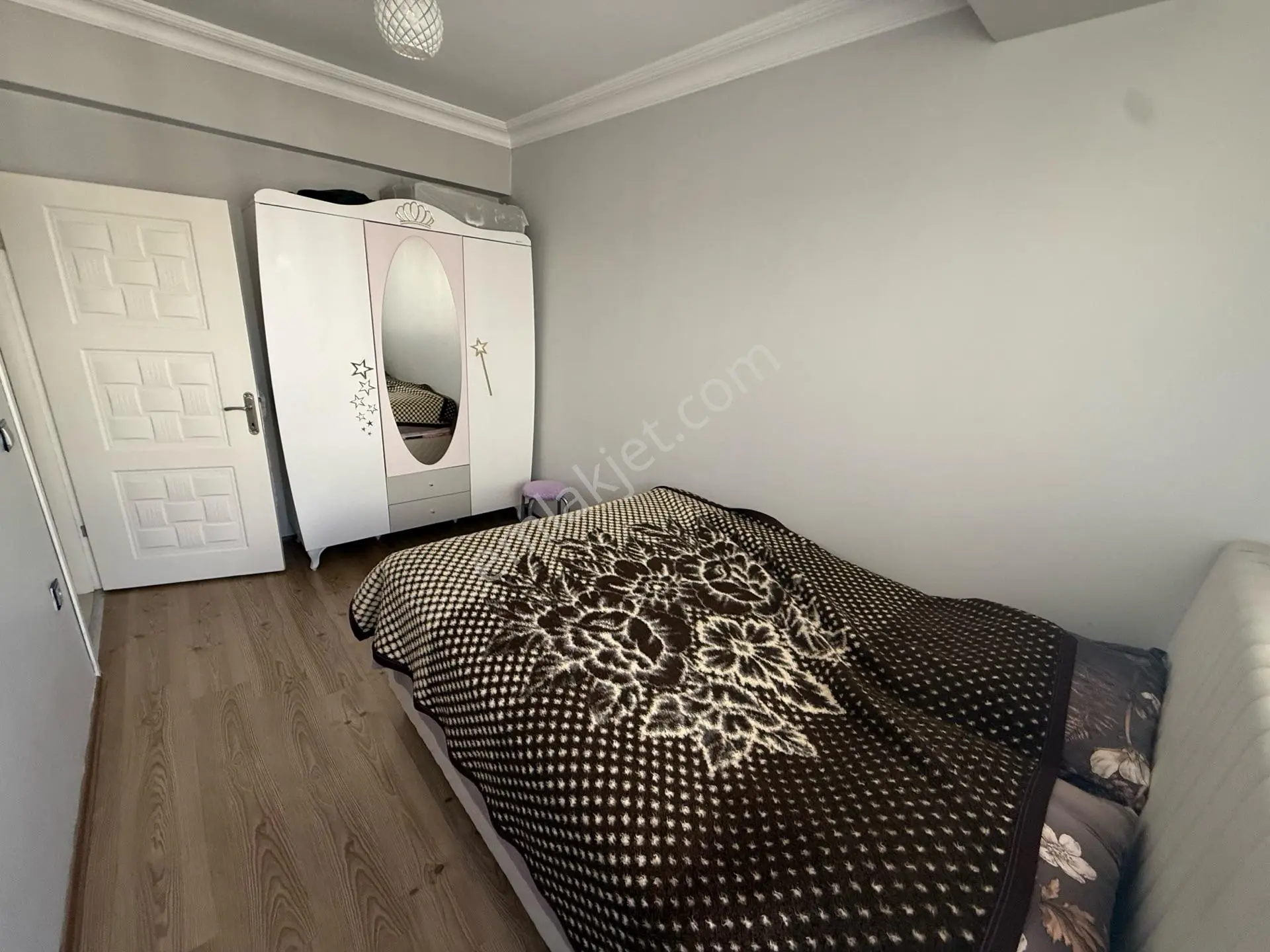 Merkezi Konumda Ordu Caddesinde 2012 Yapım 2+1 Satılık Daire — fotoğraf 22