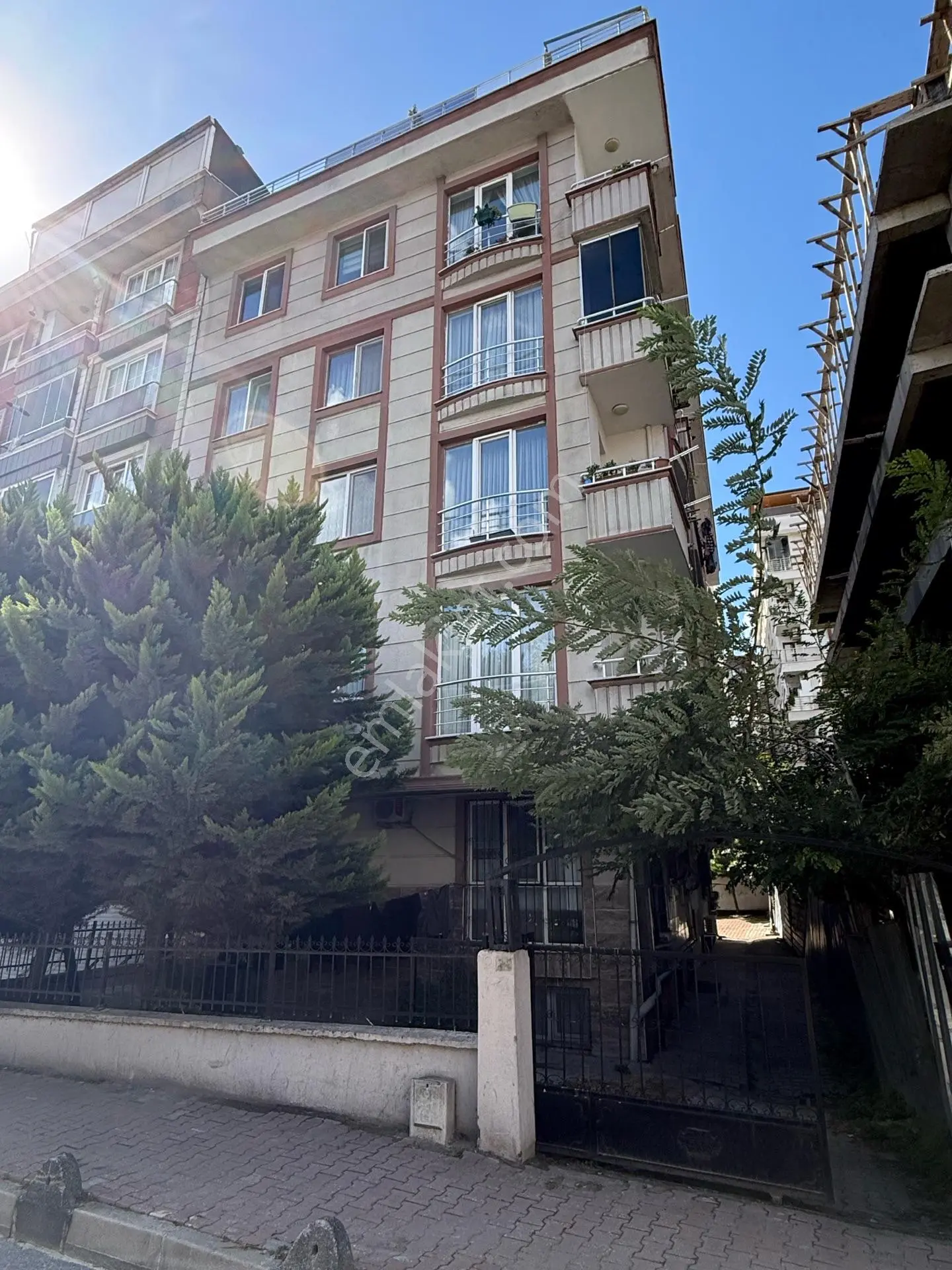Merkezi Konumda Ordu Caddesinde 2012 Yapım 2+1 Satılık Daire — fotoğraf 31