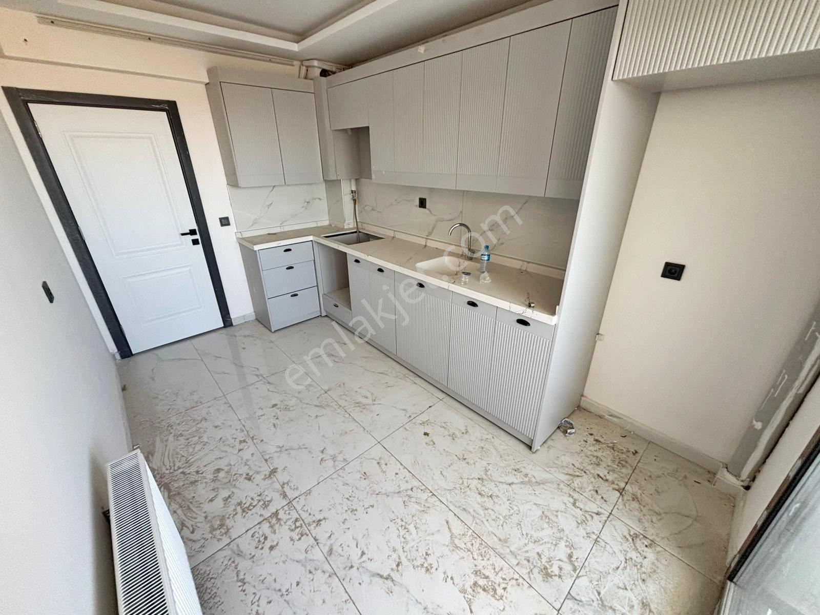 Yuvam'Dan Ayın Fırsatı Site İcerisinde Acill Satılık 2+1 Daire