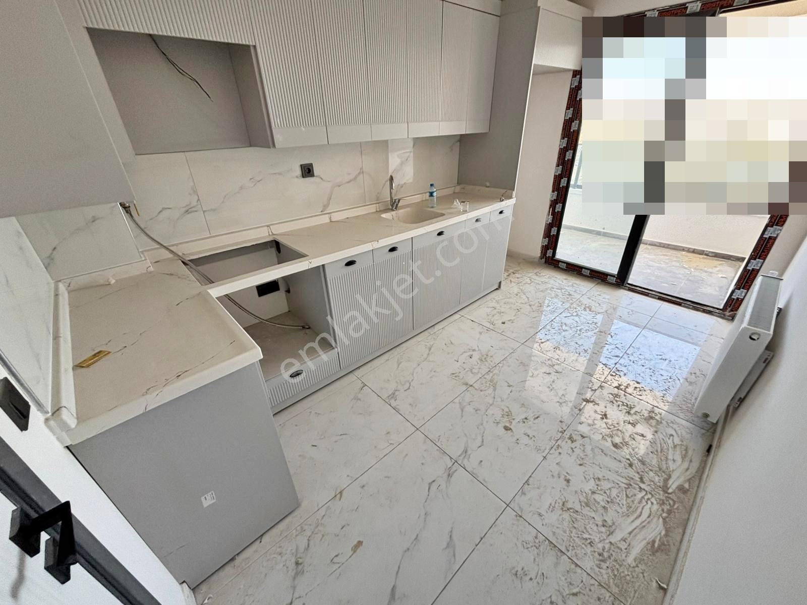 Yuvam'dan Ayın Fırsatı Site İcerisinde Acill Satılık 2+1 Daire — fotoğraf 4