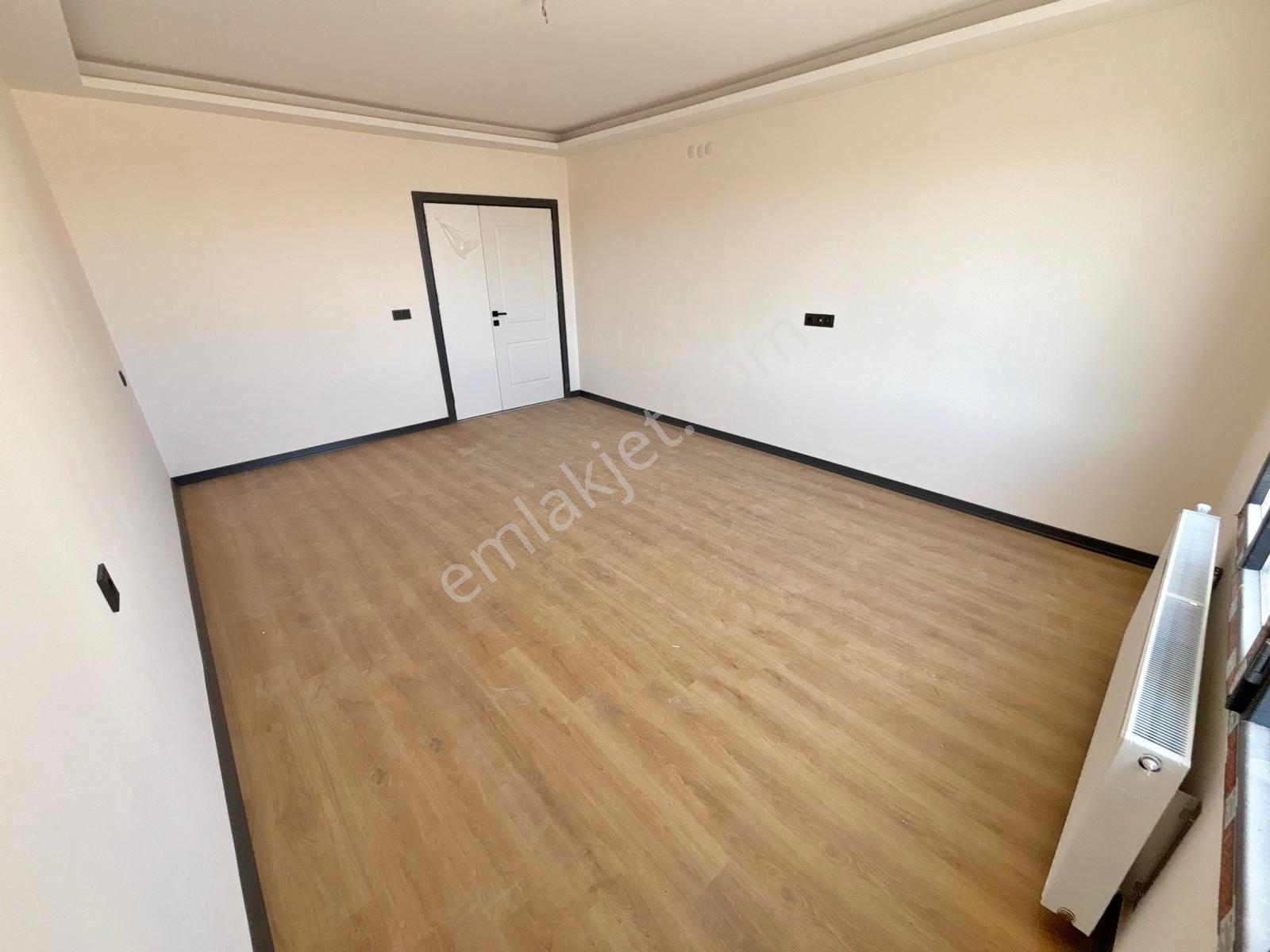 Yuvam'dan Ayın Fırsatı Site İcerisinde Acill Satılık 2+1 Daire — fotoğraf 15