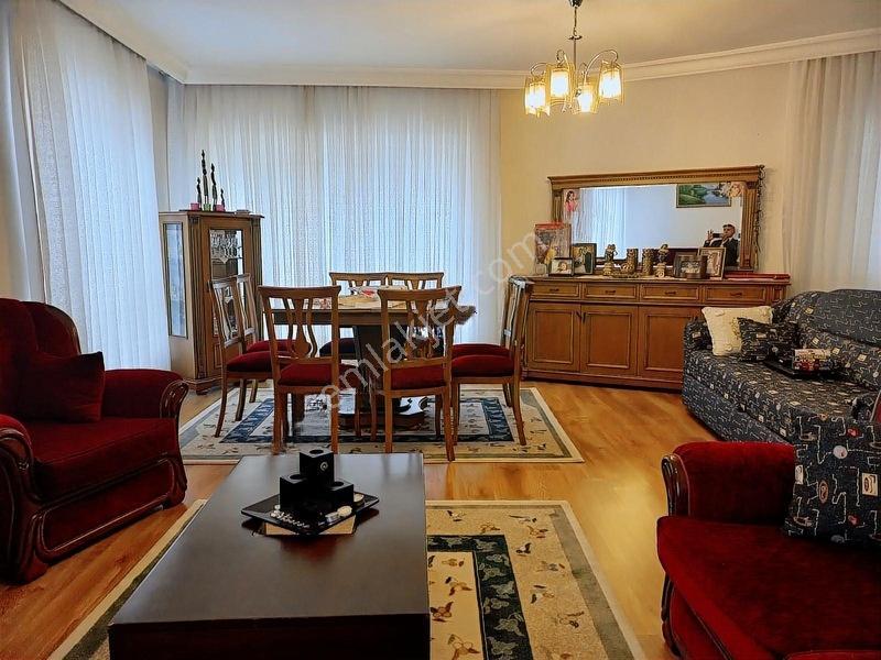 Çıtırık Tan Eryaman Güzelkent Mah.4+1 Satılık Daire İ.dubleks — fotoğraf 2