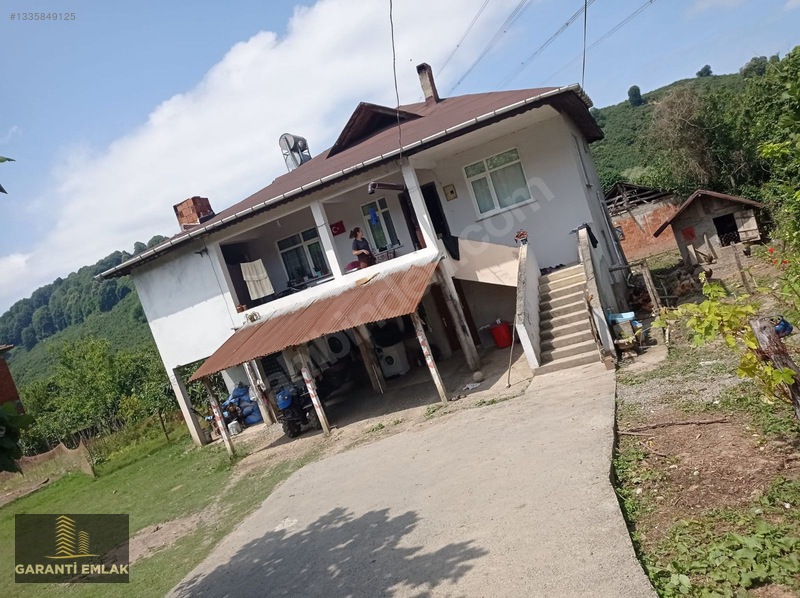 Akçakoca,Da Satılık Çiflik Evi 2 Ana Yola Cepheli 5.319.80M²