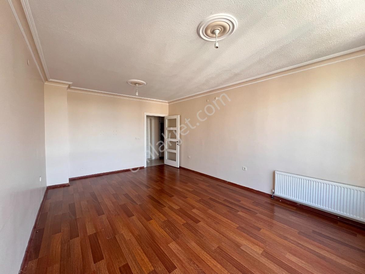 Başakşehir Kayaşehir 3.bölgede Tadilatlı Boş 3+1 Satılık Daire — fotoğraf 4