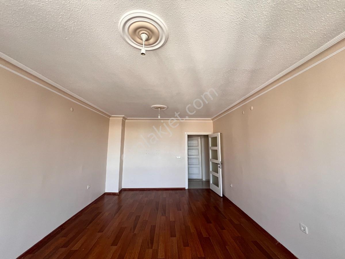 Başakşehir Kayaşehir 3.bölgede Tadilatlı Boş 3+1 Satılık Daire — fotoğraf 6