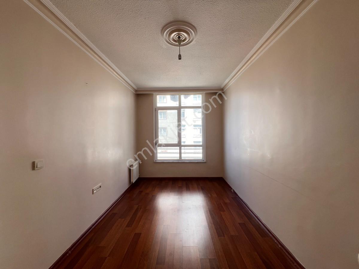 Başakşehir Kayaşehir 3.bölgede Tadilatlı Boş 3+1 Satılık Daire — fotoğraf 10