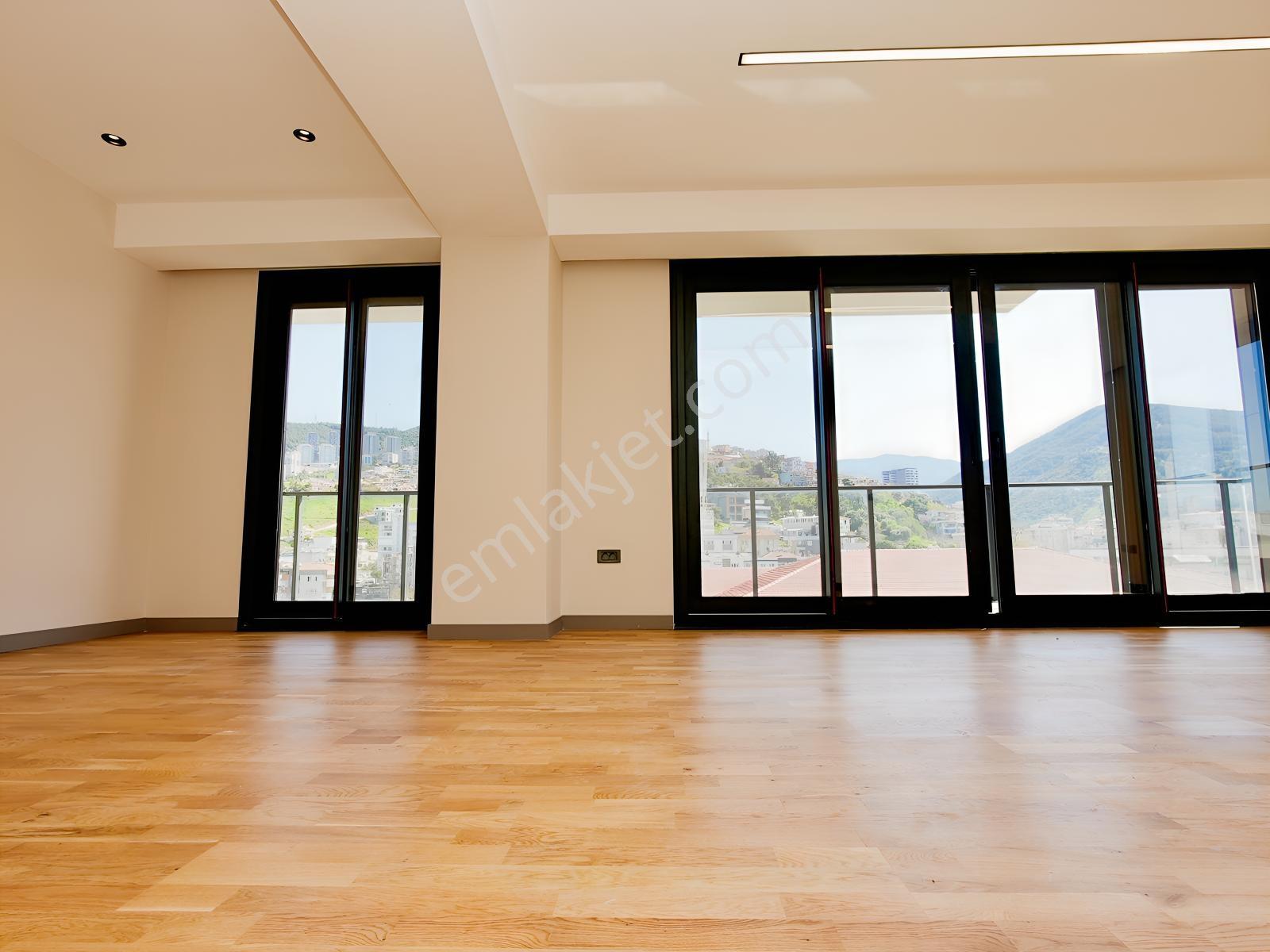 Takev Koleji Yanı | Deniz Manzaralı | Sıfır 4+1 Dubleks | 220 M2 — fotoğraf 10