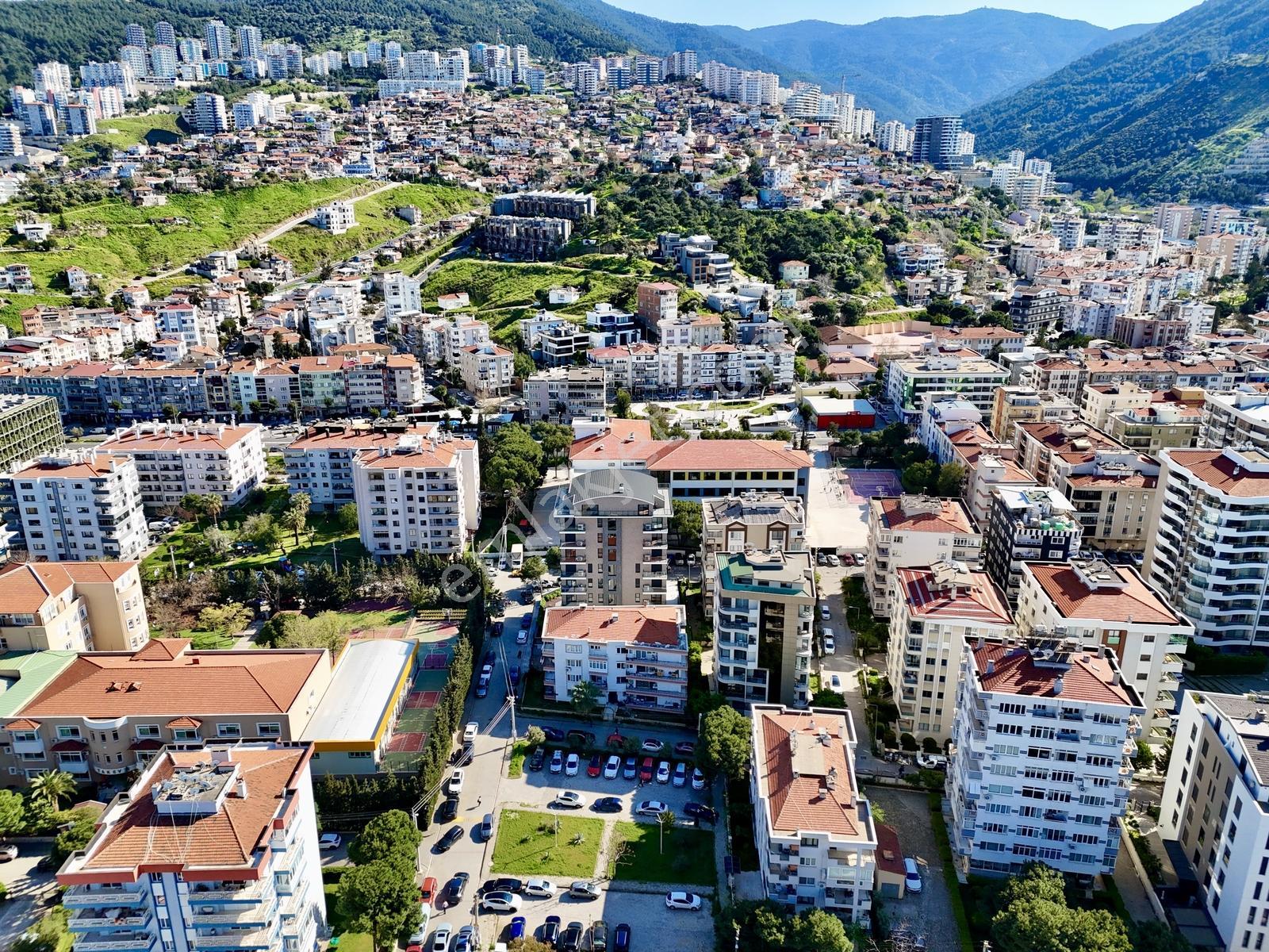 Takev Koleji Yanı | Deniz Manzaralı | Sıfır 4+1 Dubleks | 220 M2 — fotoğraf 30