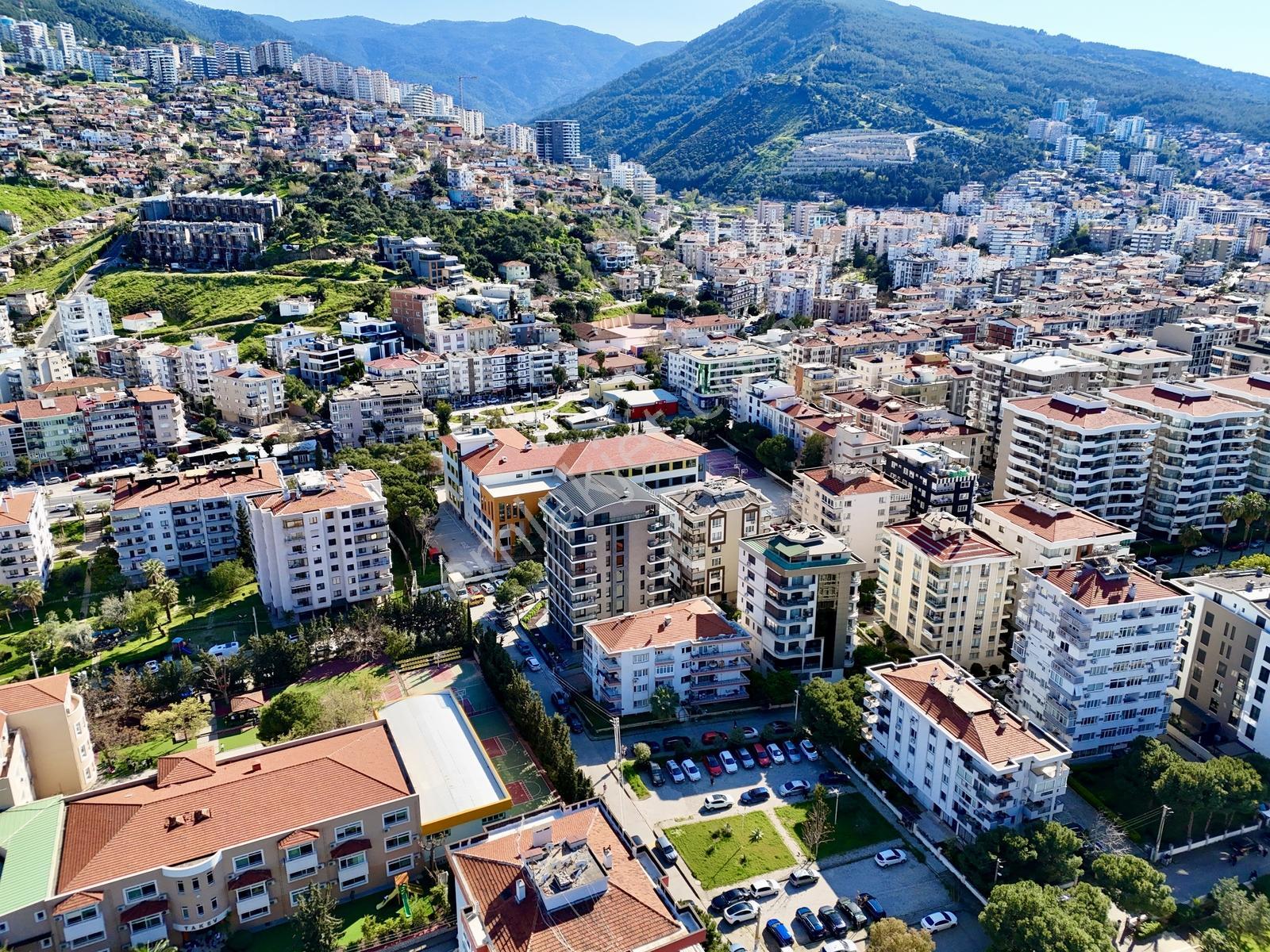 Takev Koleji Yanı | Deniz Manzaralı | Sıfır 4+1 Dubleks | 220 M2 — fotoğraf 31