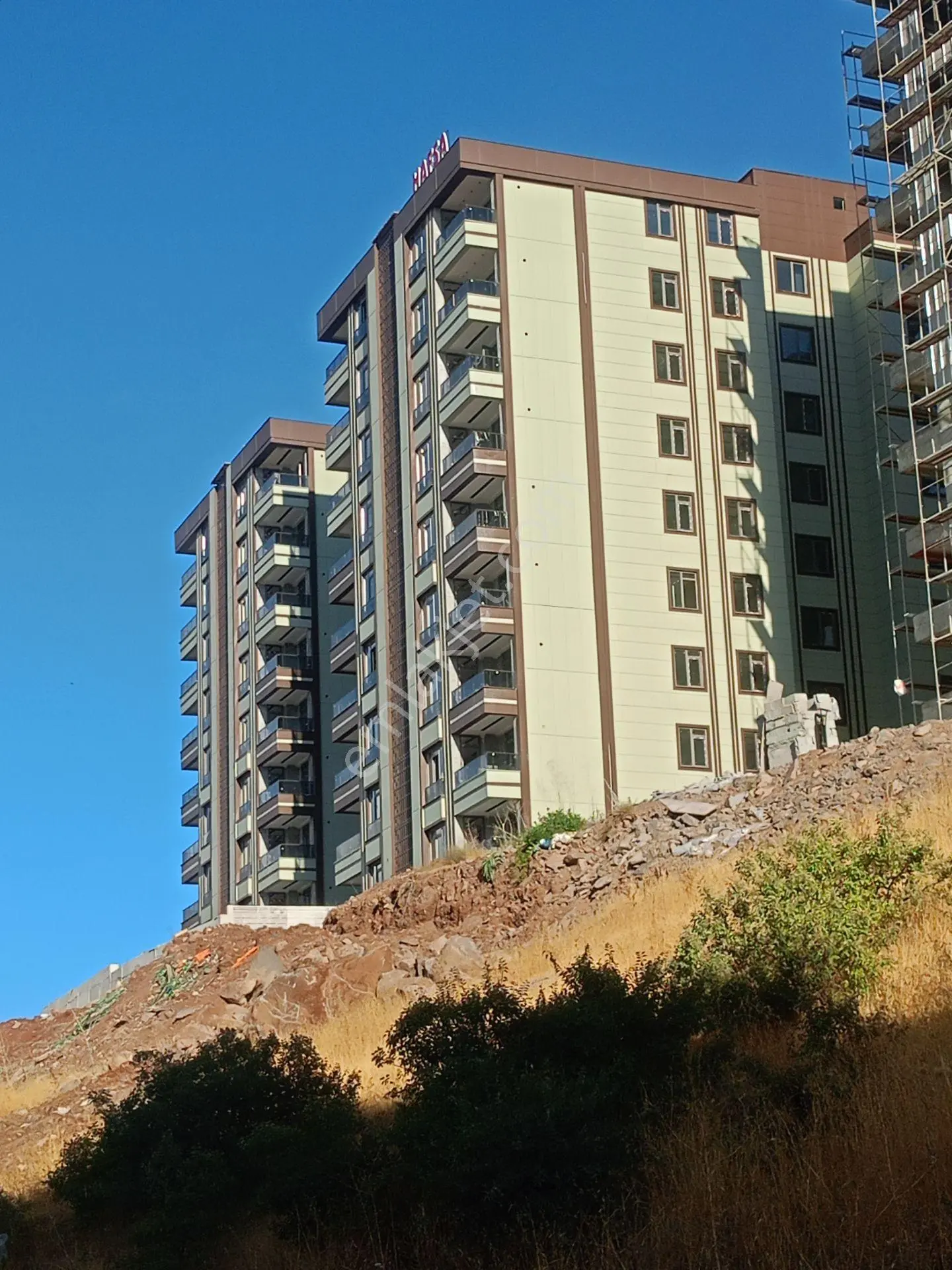 Dayı Yegen Emlak Doğukentte Satılık Site İçi Arakat 4+0 Daire — fotoğraf 24