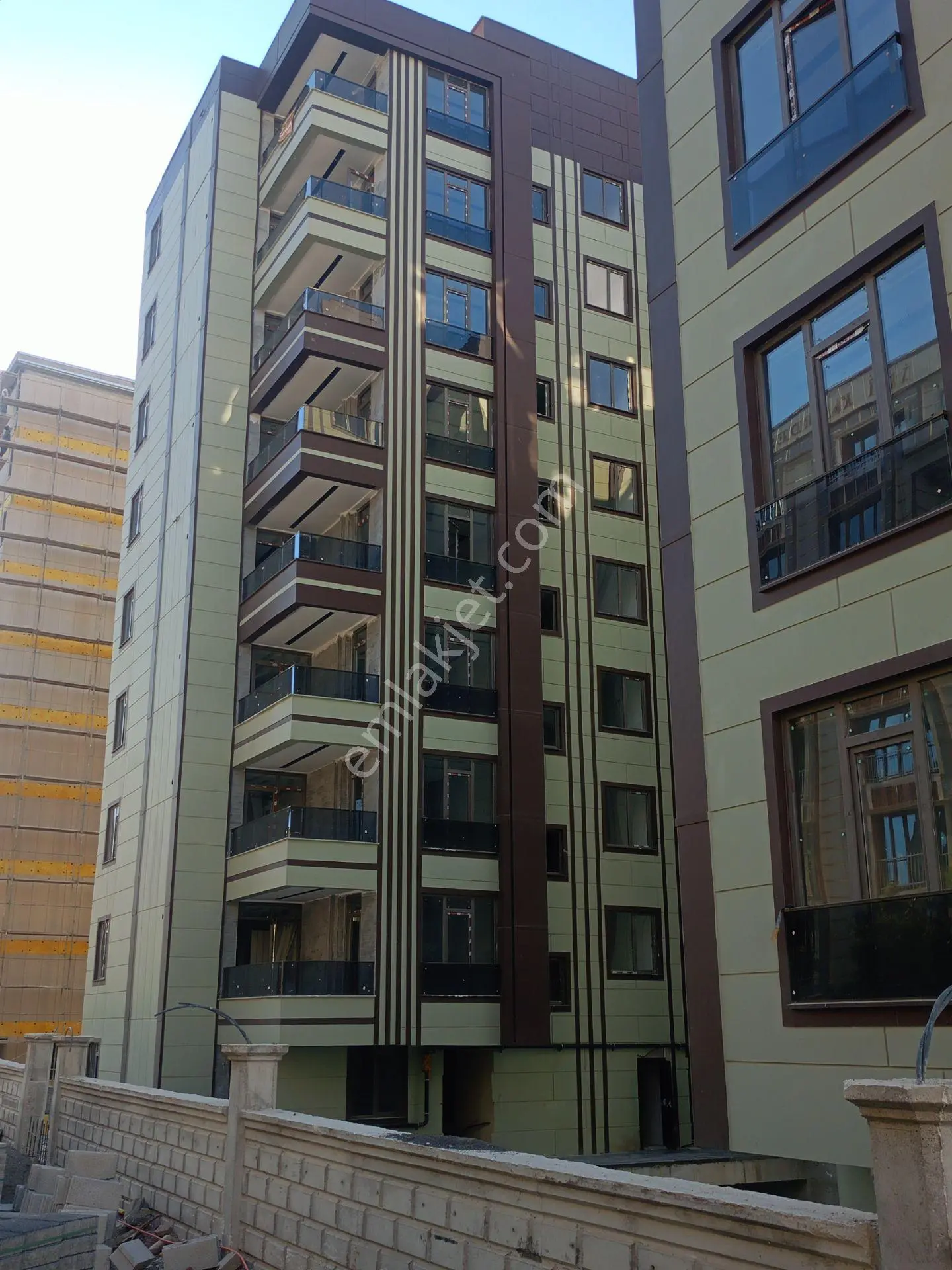 Dayı Yegen Emlak Doğukentte Satılık Site İçi Arakat 4+0 Daire — fotoğraf 25