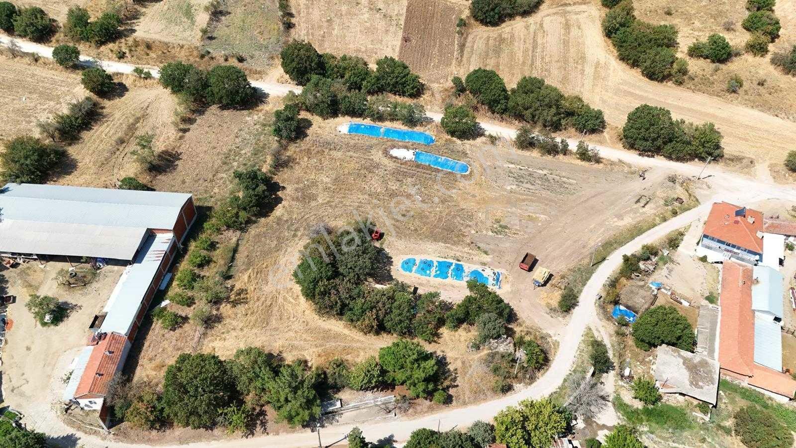 Remax Mıd Nergız Mahallesı 1106 M² Köşe Arsa — fotoğraf 9