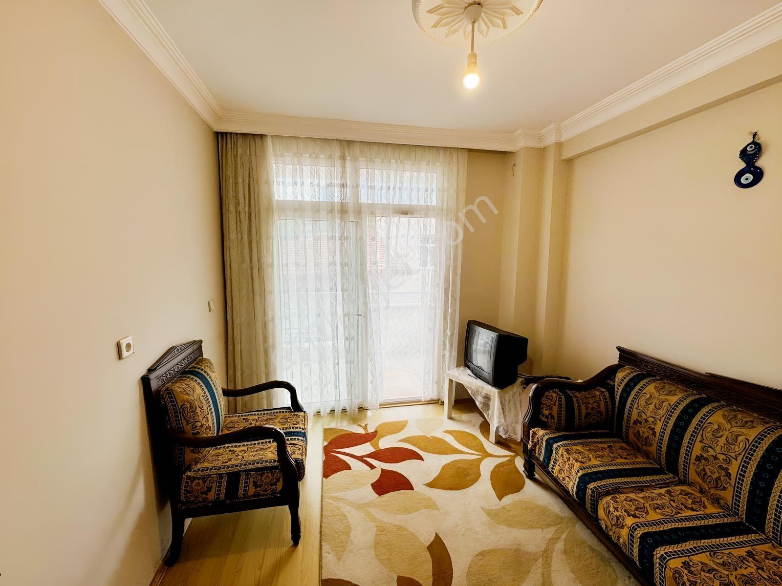 Kavaklı 240 M² 4+1 Dubleks 23 M² Teras Köşe Parsel Önü Açık — fotoğraf 3