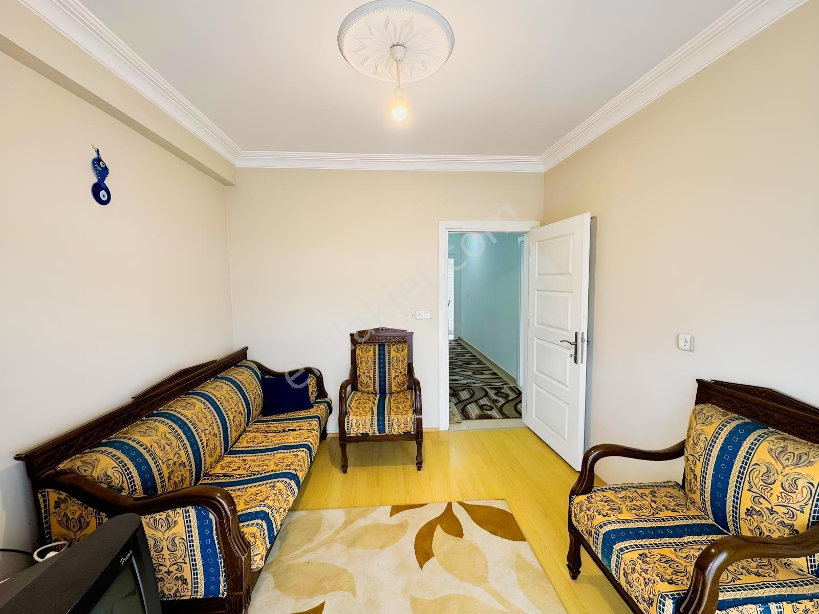 Kavaklı 240 M² 4+1 Dubleks 23 M² Teras Köşe Parsel Önü Açık — fotoğraf 4