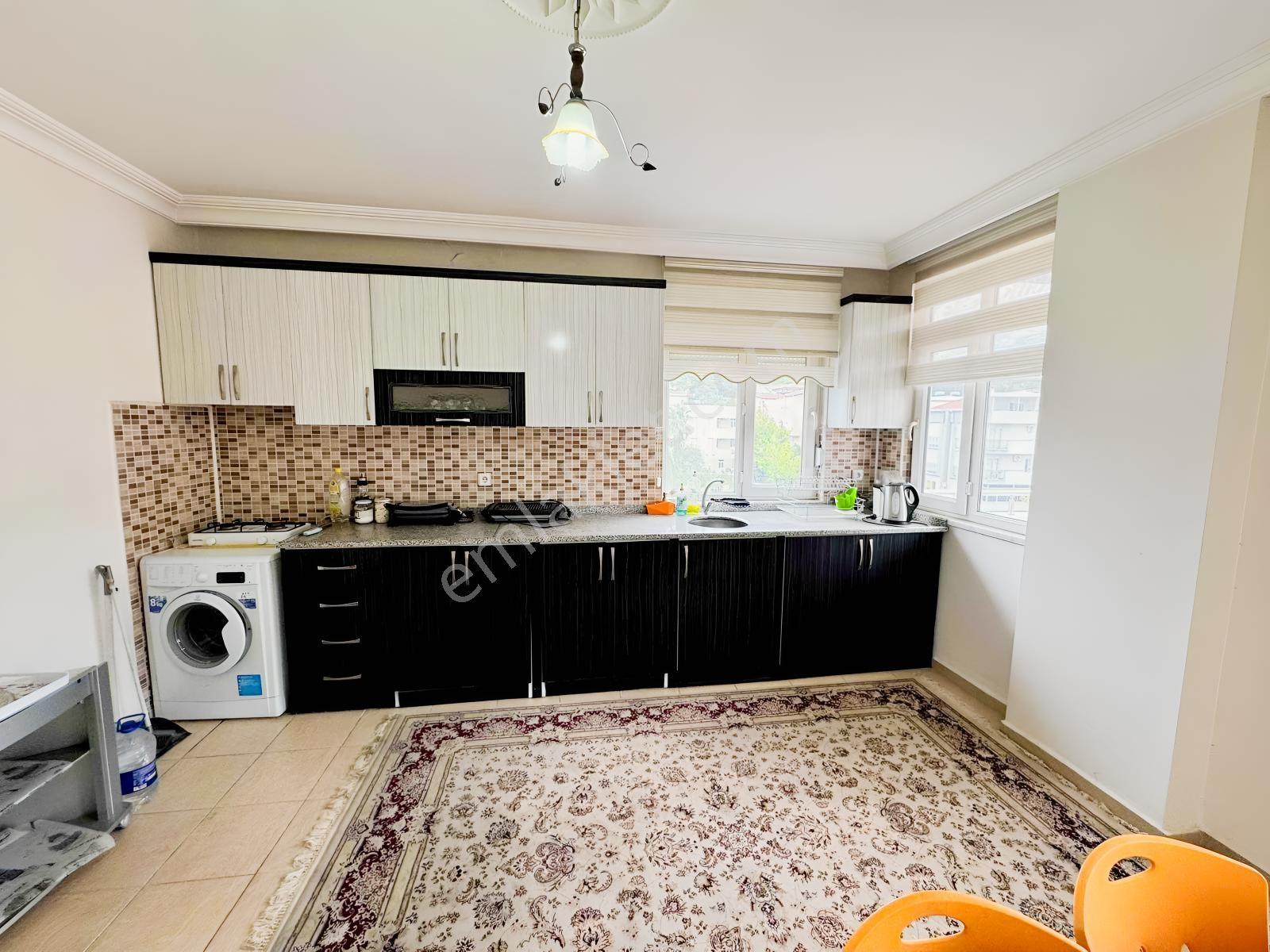 Kavaklı 240 M² 4+1 Dubleks 23 M² Teras Köşe Parsel Önü Açık — fotoğraf 9