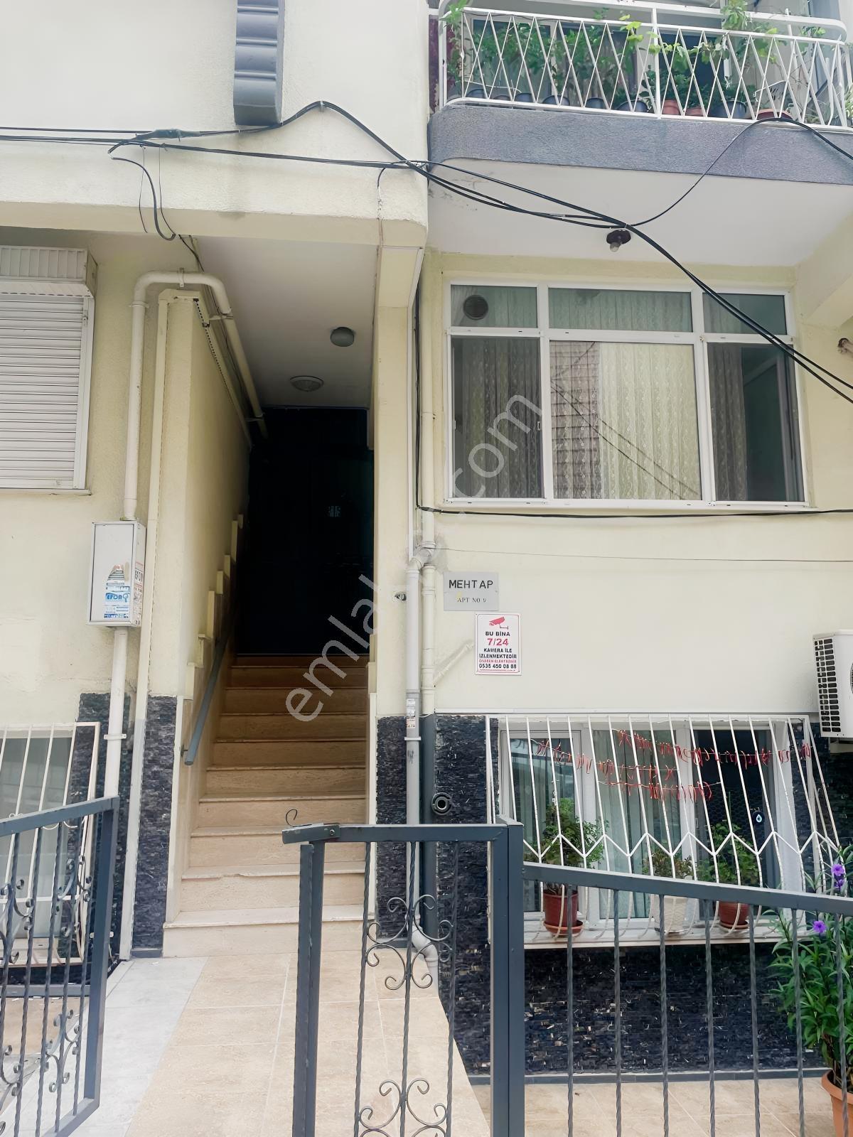 Yeşilyurt Doğanay Mahallesin De 3+1 Arakat Satılık Daire — fotoğraf 4
