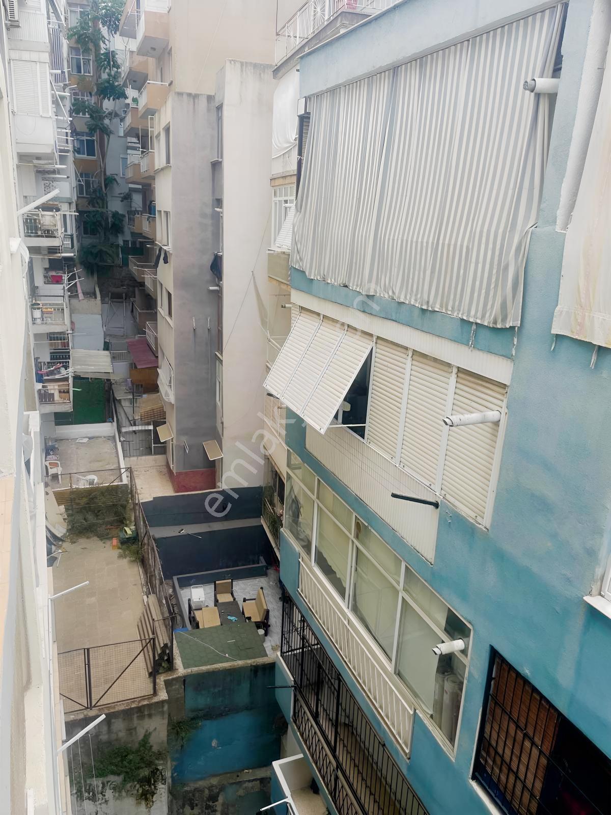 Yeşilyurt Doğanay Mahallesin De 3+1 Arakat Satılık Daire — fotoğraf 34