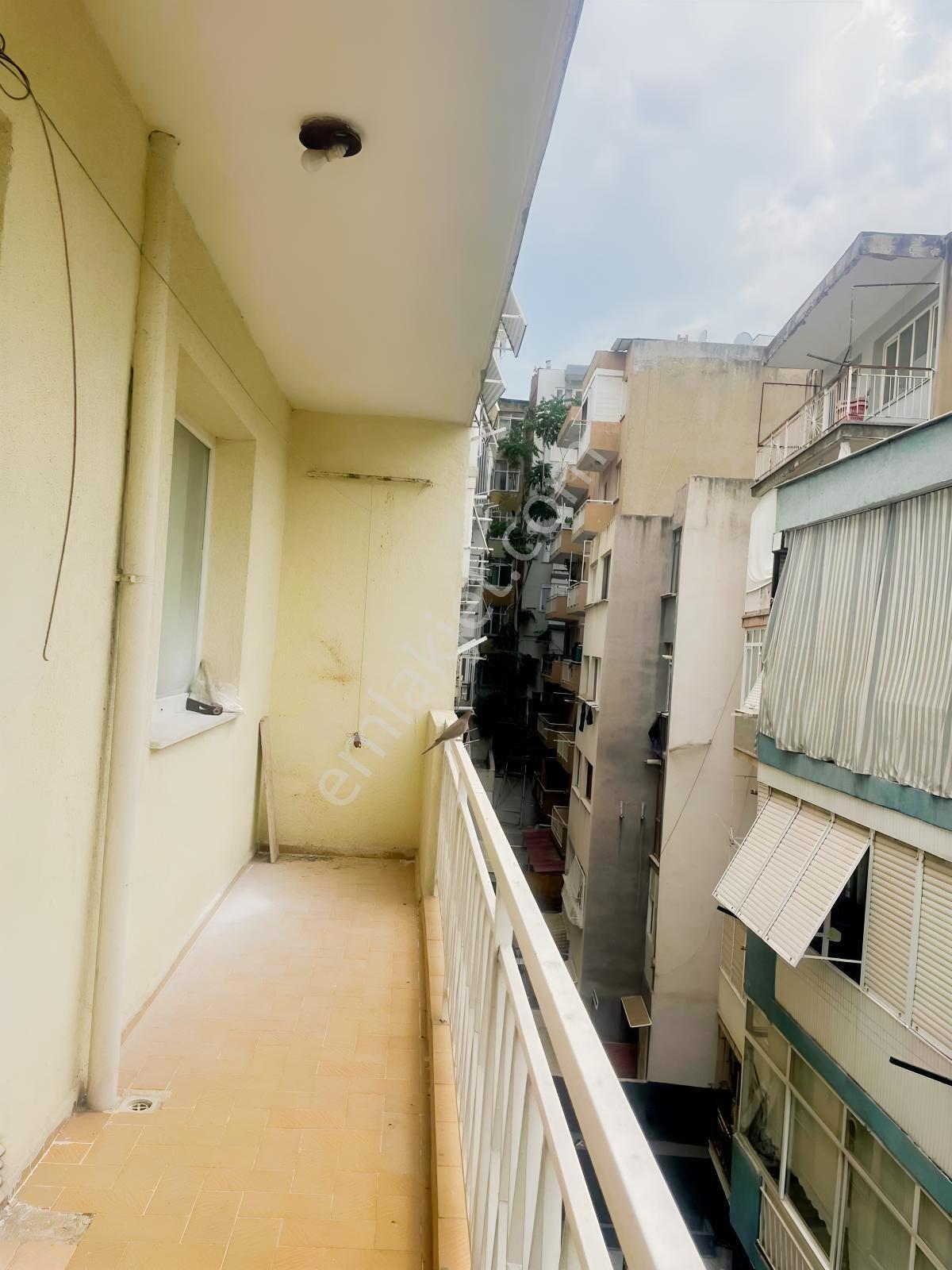 Yeşilyurt Doğanay Mahallesin De 3+1 Arakat Satılık Daire — fotoğraf 35