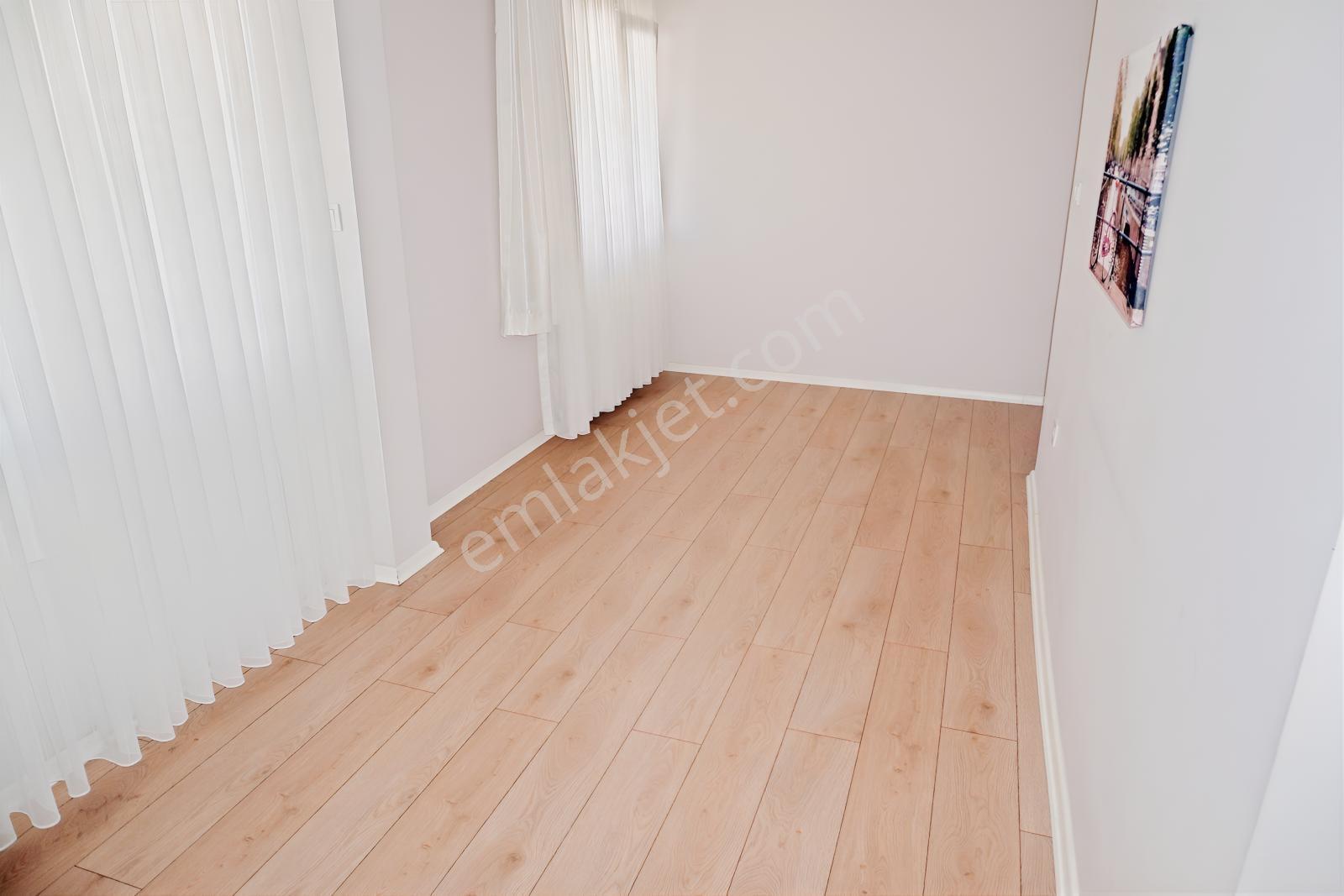 Küçükçiğli Satılık 4+1 Net 200m2 Doğalgaz+teras Balkonlu(serkan) — fotoğraf 12