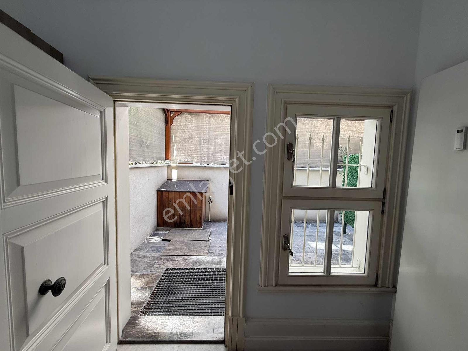 Vişnezade Satılık 2+1 Ters Dubleks Akaretler Nişantaşı — fotoğraf 12