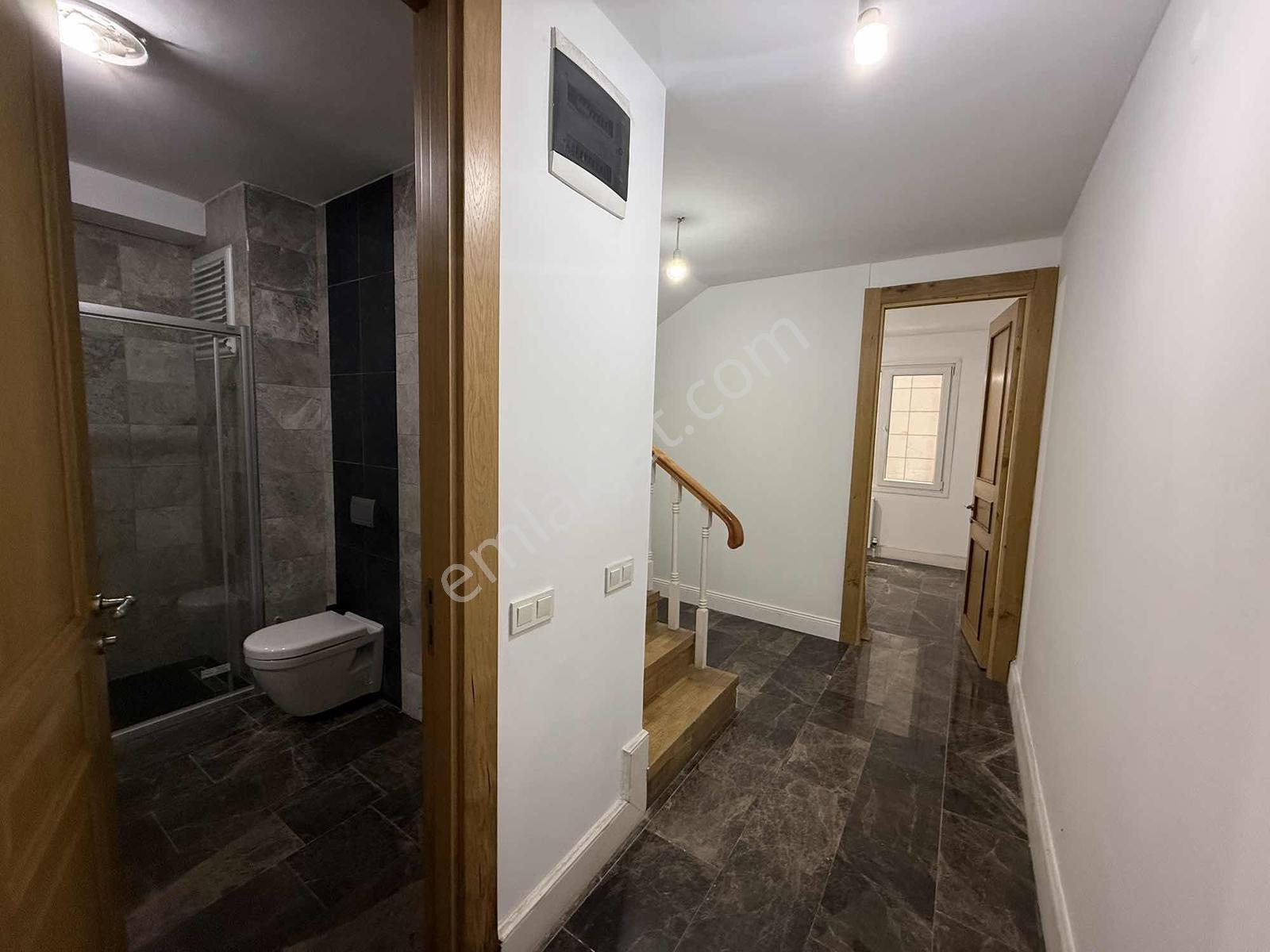 Vişnezade Satılık 2+1 Ters Dubleks Akaretler Nişantaşı — fotoğraf 33