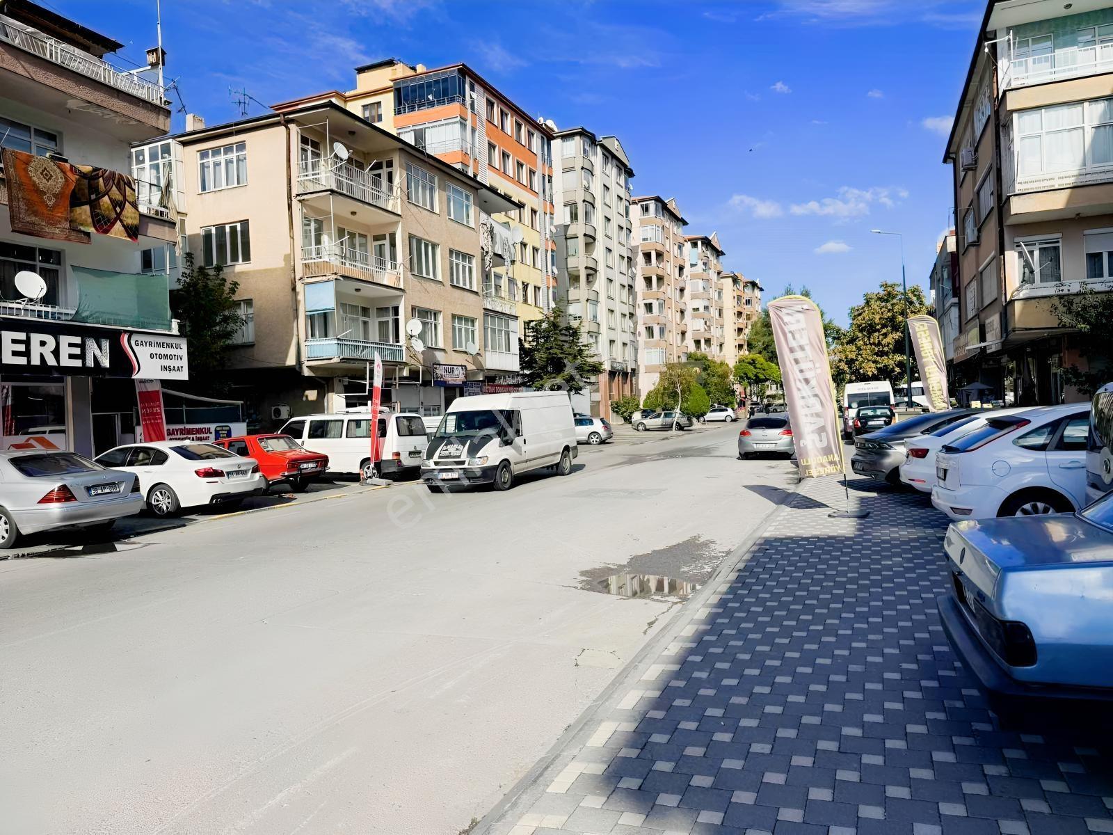 Sahabiye Mahallesinde 4+1 | 2 Mutfaklı | Teraslı Geniş Daire! — fotoğraf 19