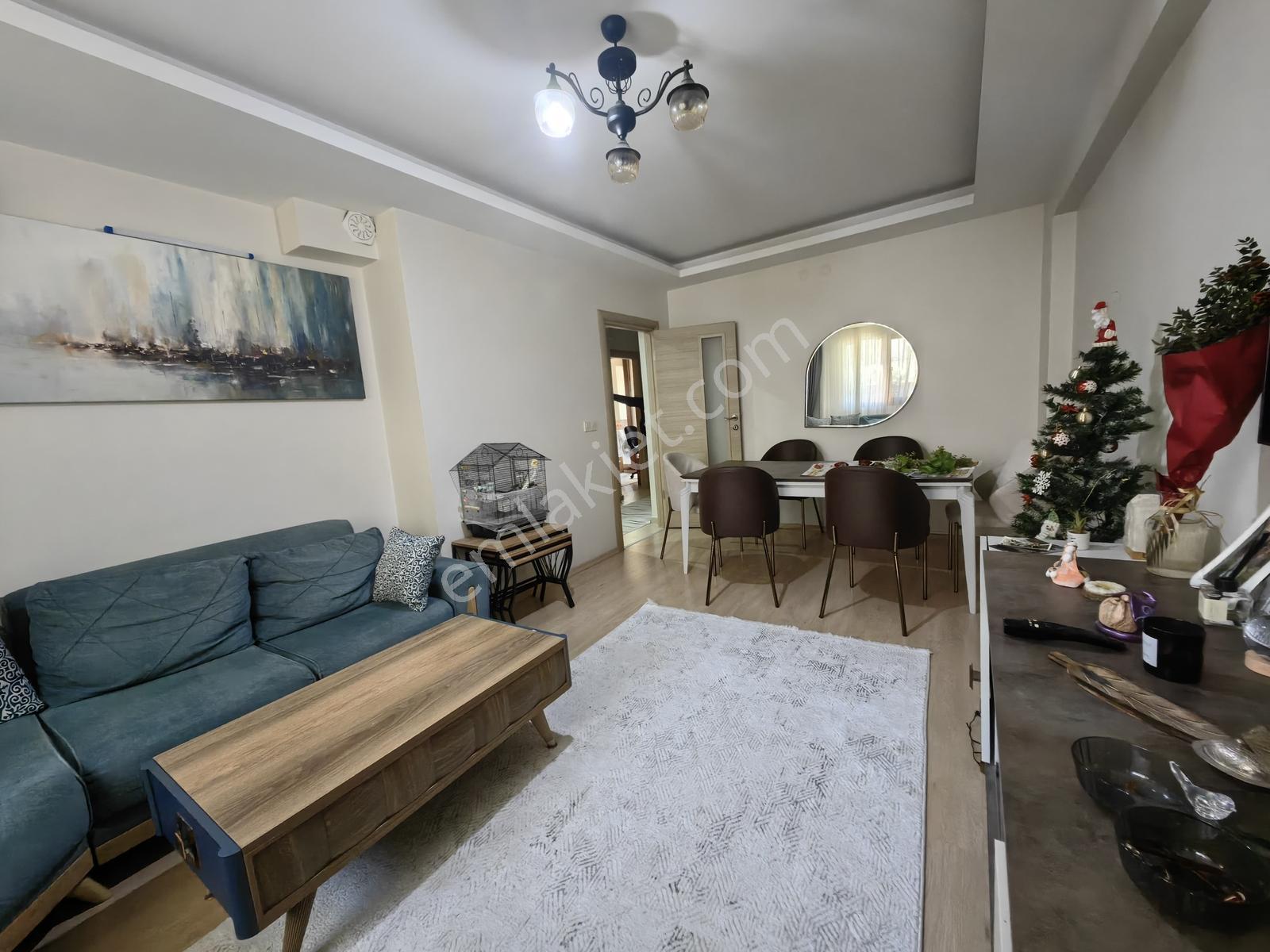 Karşıyaka Cumhuriyet Mahallesinde Satılık 2+1 Daire — fotoğraf 5
