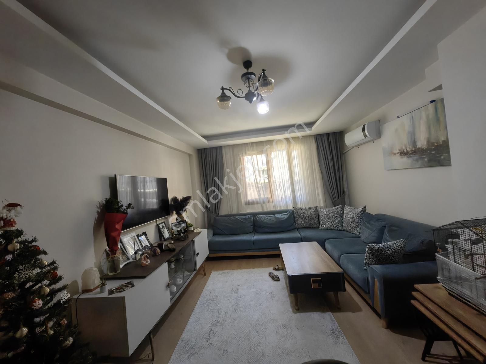 Karşıyaka Cumhuriyet Mahallesinde Satılık 2+1 Daire — fotoğraf 7