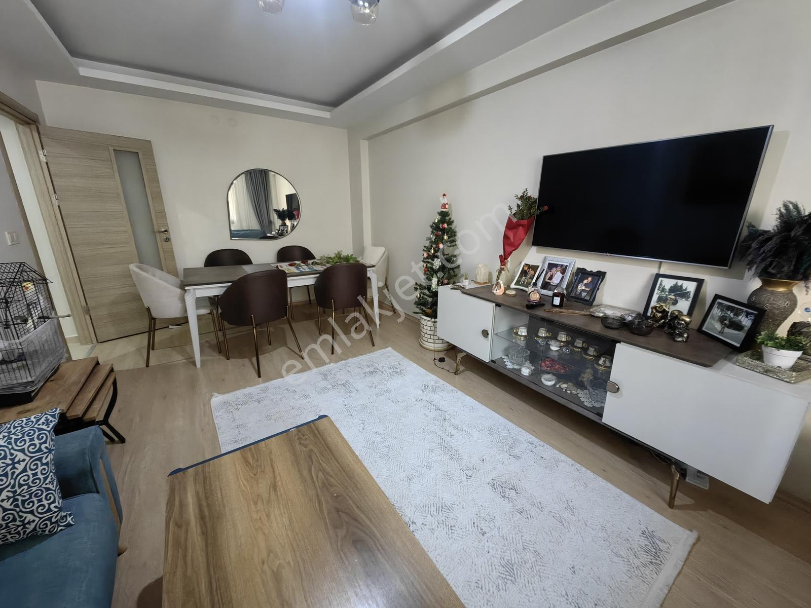 Karşıyaka Cumhuriyet Mahallesinde Satılık 2+1 Daire — fotoğraf 9