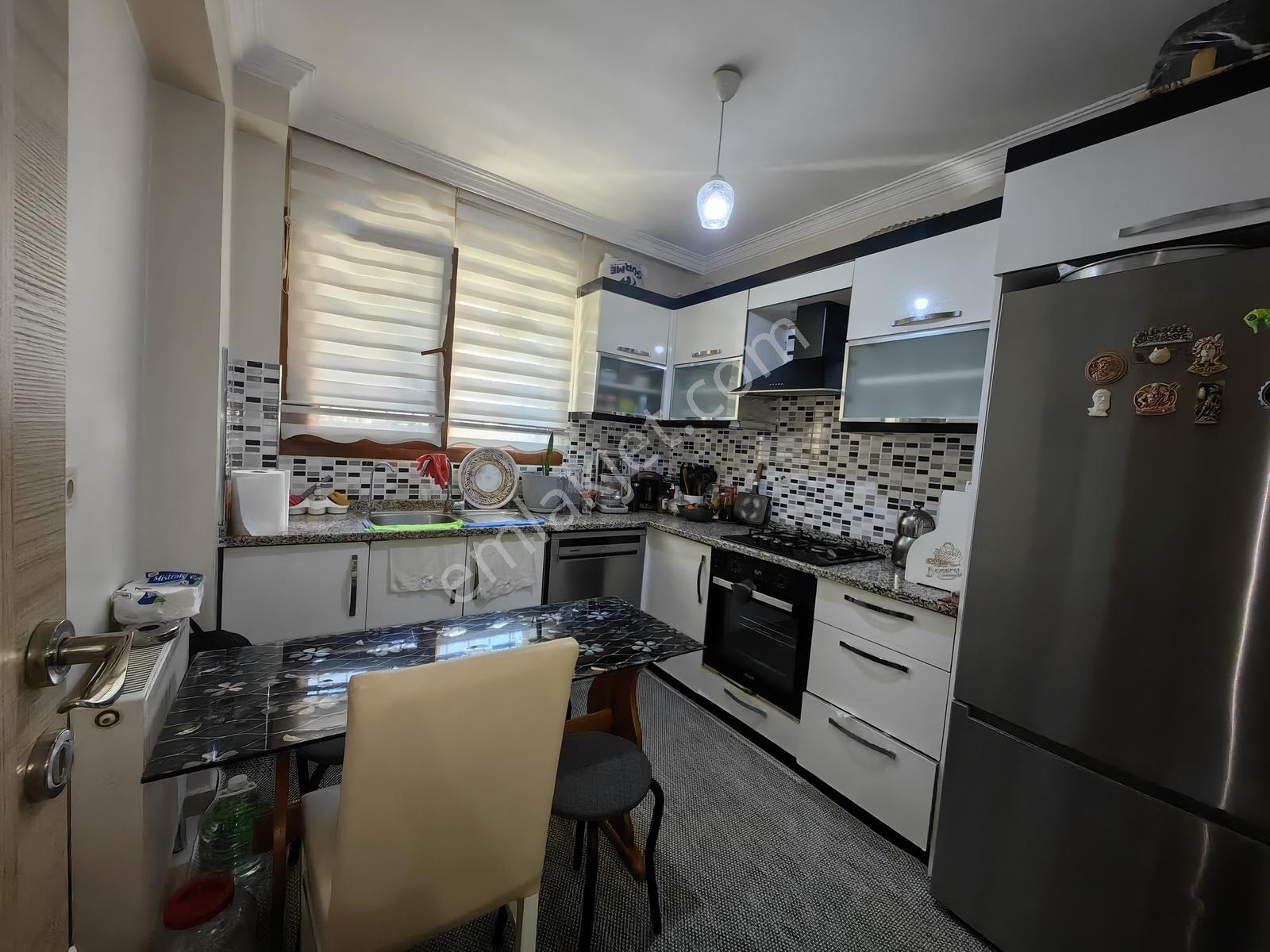 Karşıyaka Cumhuriyet Mahallesinde Satılık 2+1 Daire — fotoğraf 14