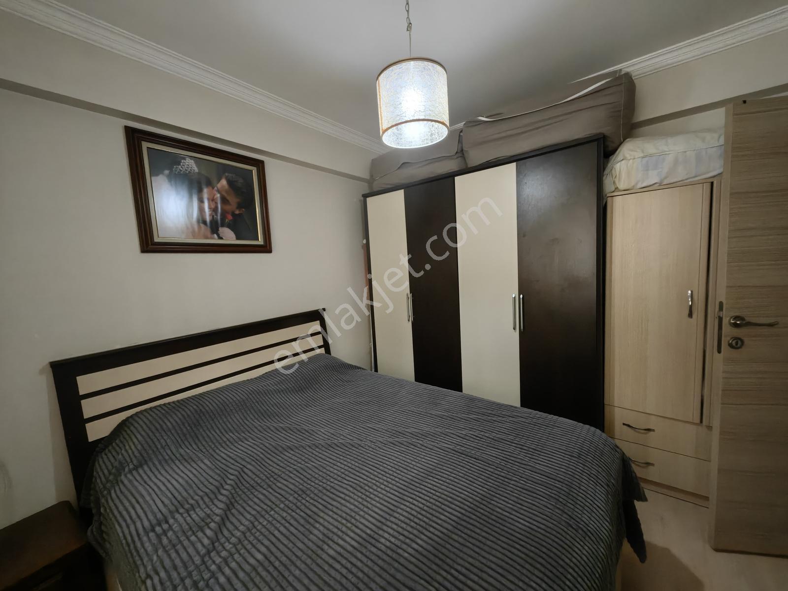 Karşıyaka Cumhuriyet Mahallesinde Satılık 2+1 Daire — fotoğraf 22