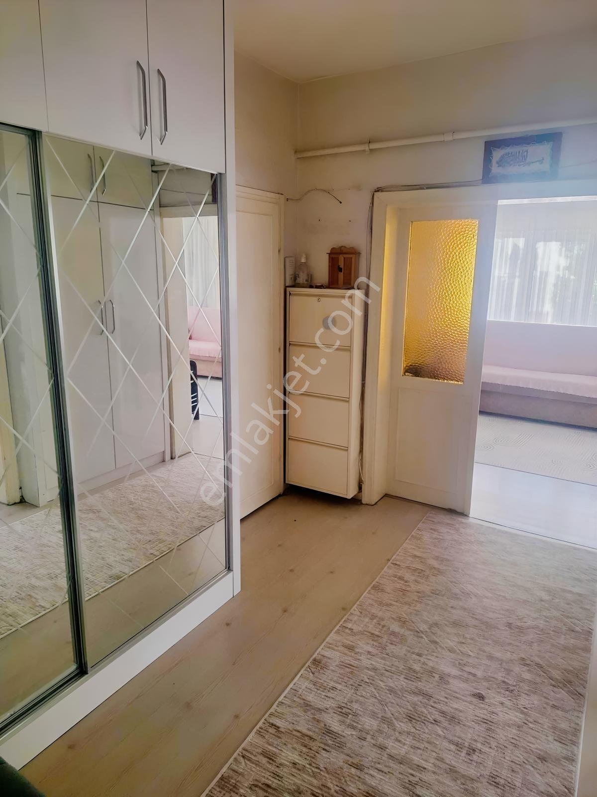 Mevlana Mahallesinde Satılık 3+1 Ara Kat Daire — fotoğraf 9