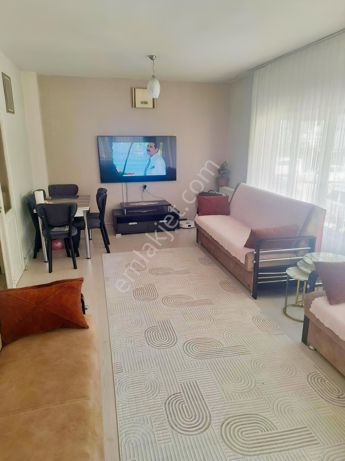 Mevlana Mahallesinde Satılık 3+1 Ara Kat Daire — fotoğraf 16