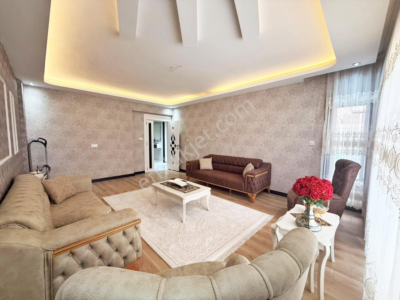 Alpaslan1'de Arakat Masrafsız Geniş Balkon Geniş Oturm Lüx3.5+1 — fotoğraf 11